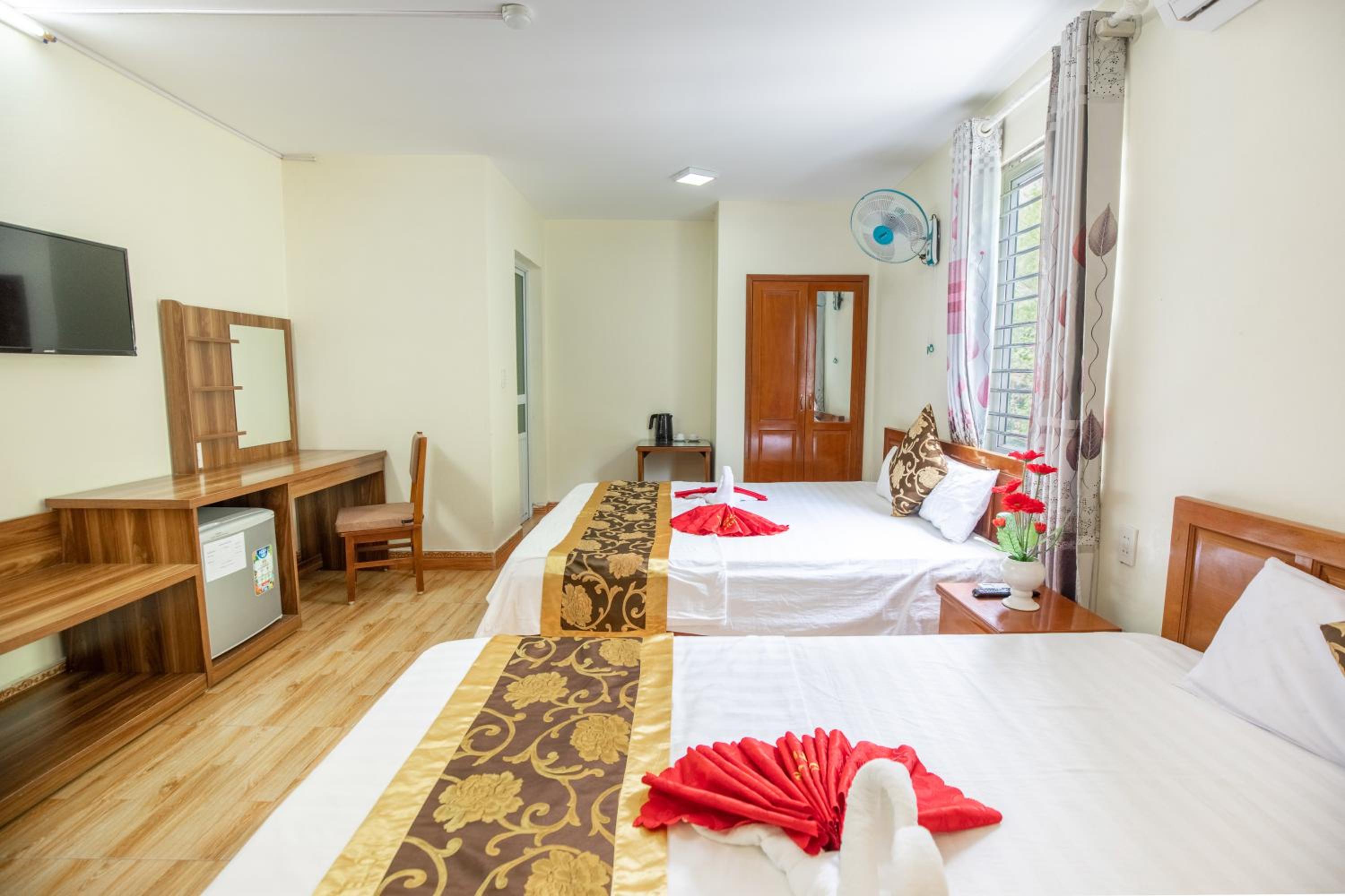 Double Room With Mountain View