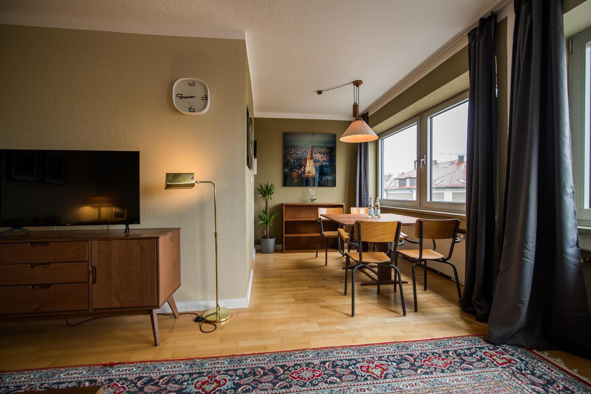 Two-Bedroom Apartment - Photo 6