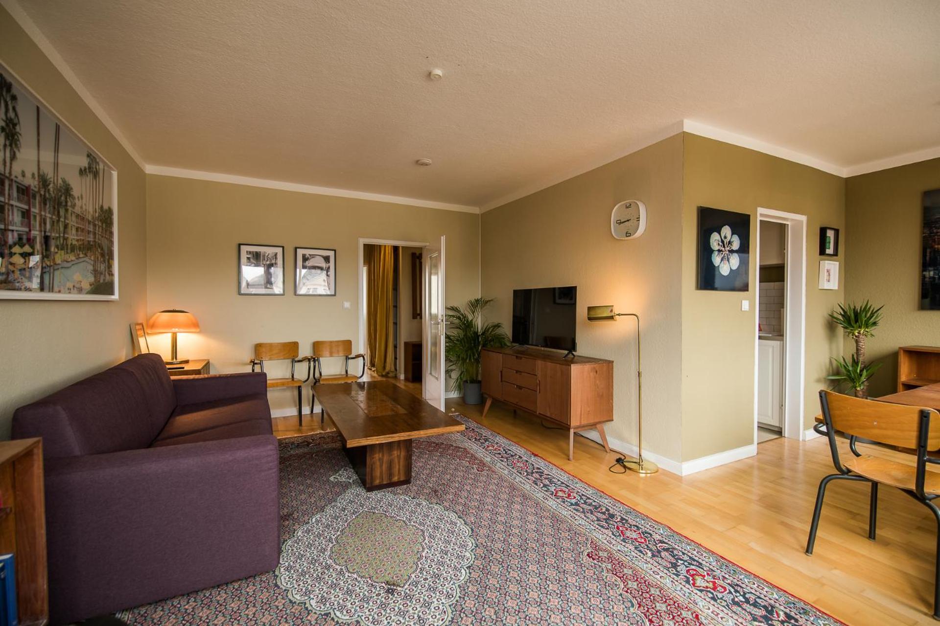 Two-Bedroom Apartment - Photo 7