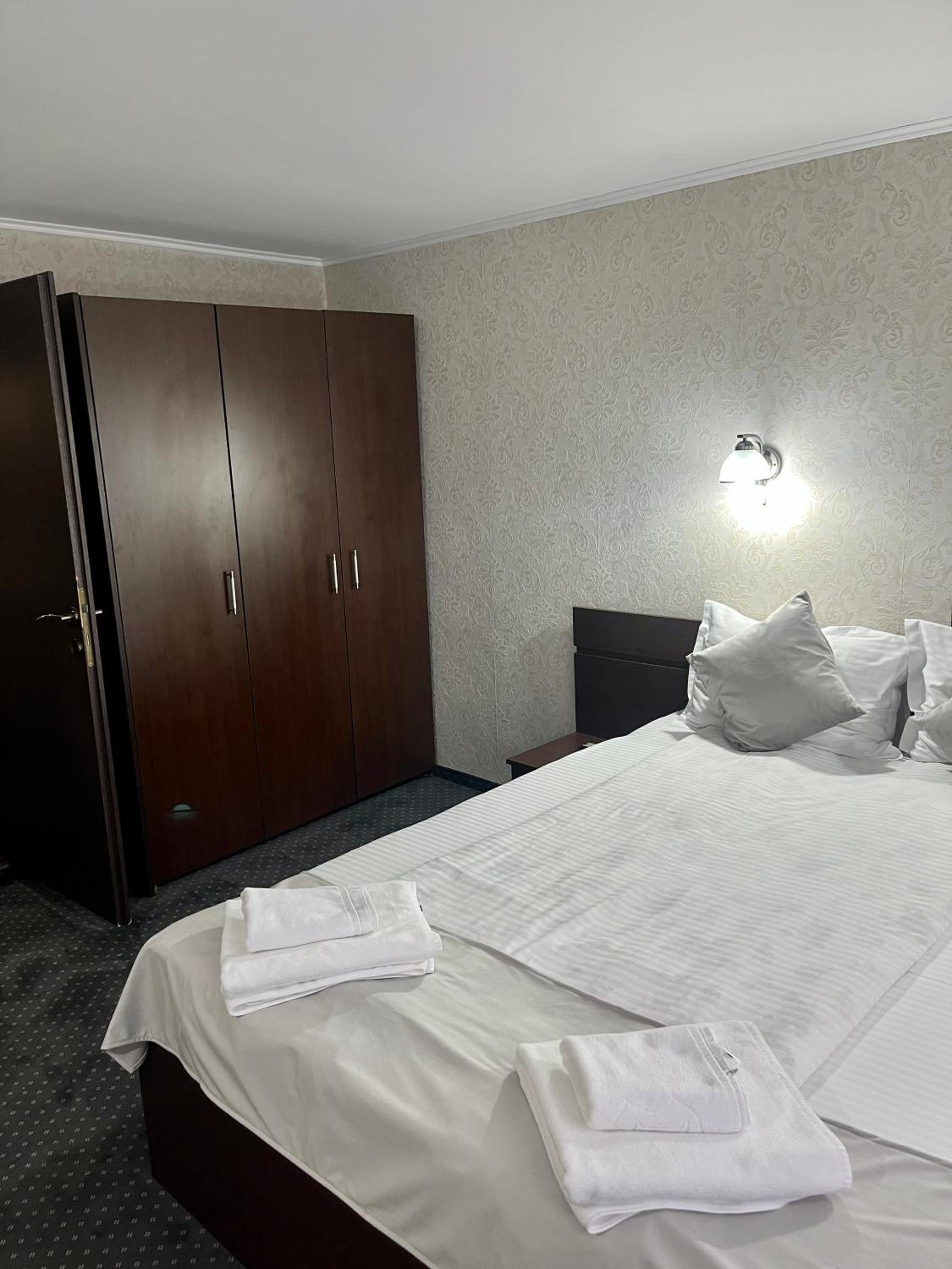Superior Double Room - Photo 16