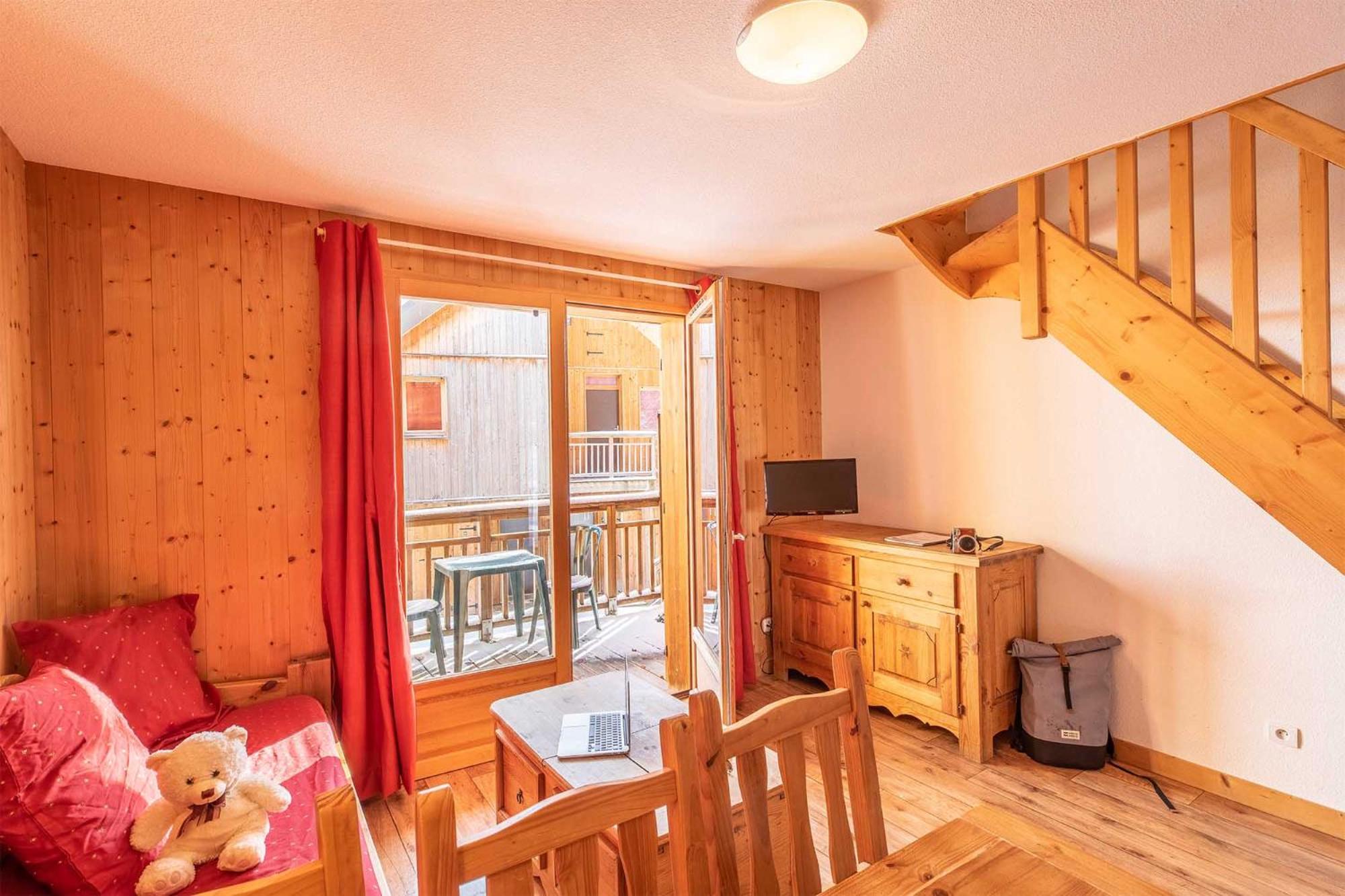 Two-Bedroom Apartment with Alcove (8 Adults) photo 3