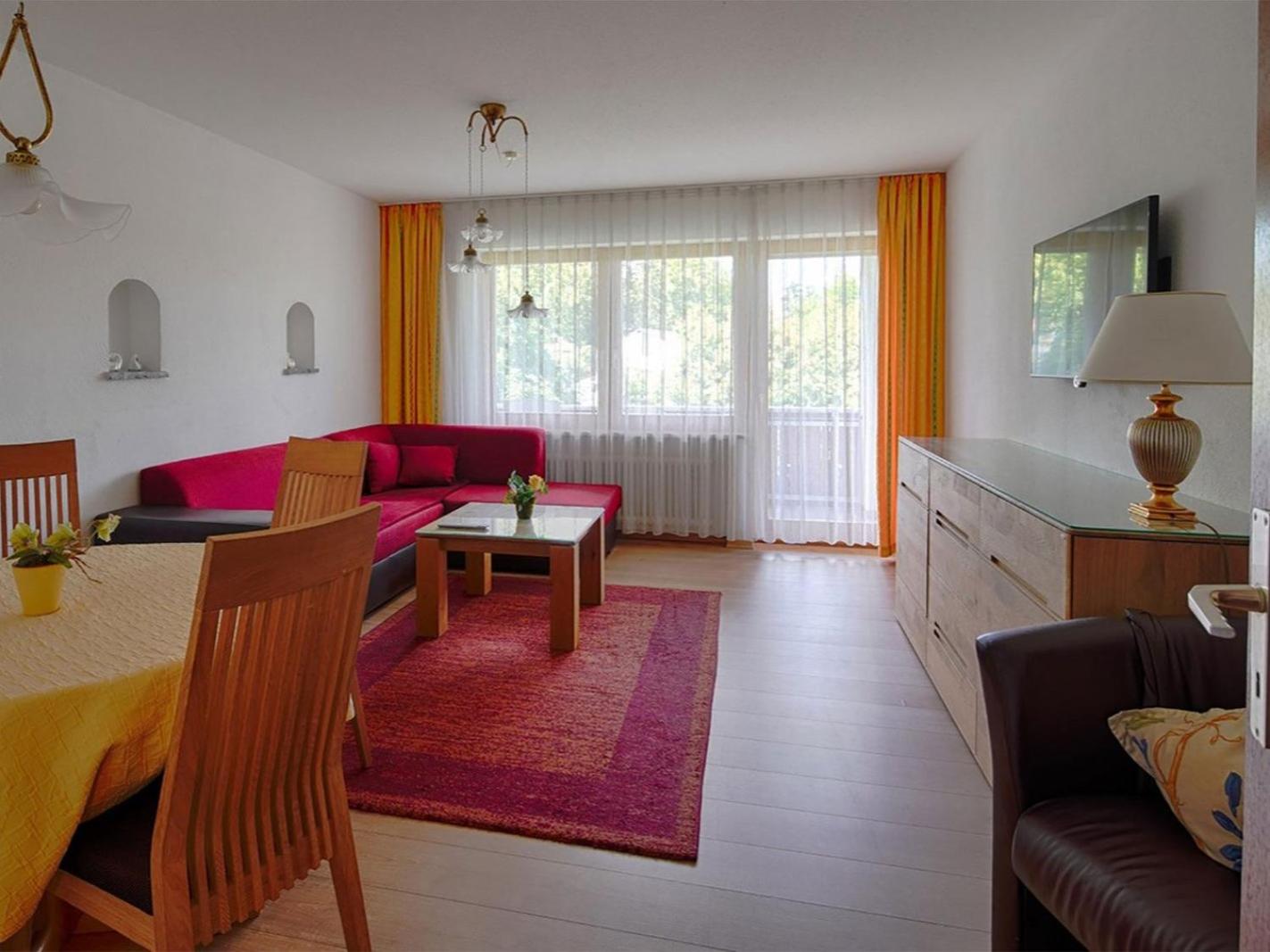 Two-Bedroom Apartment with View photo 2