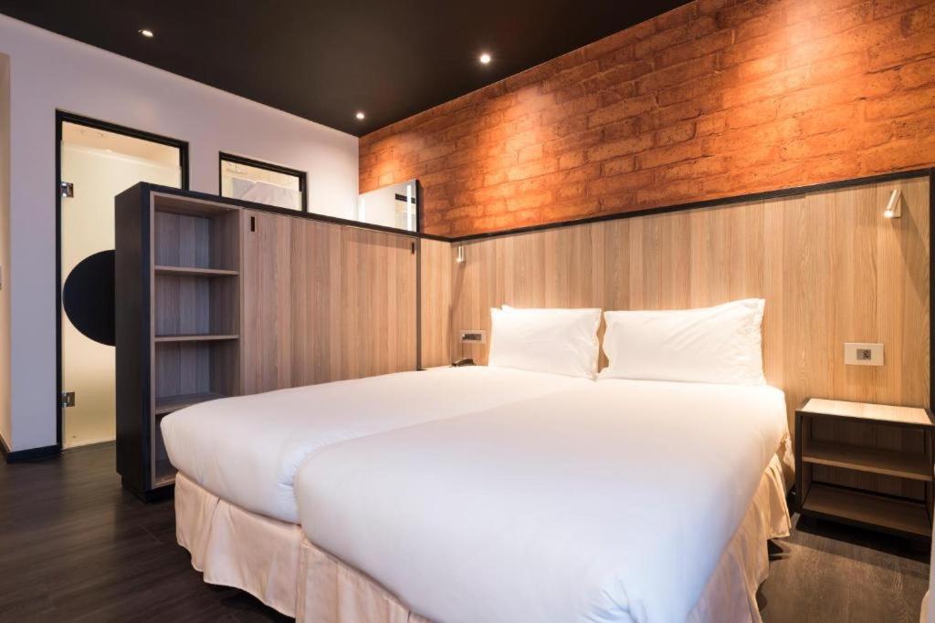 Standard Twin Room photo 1