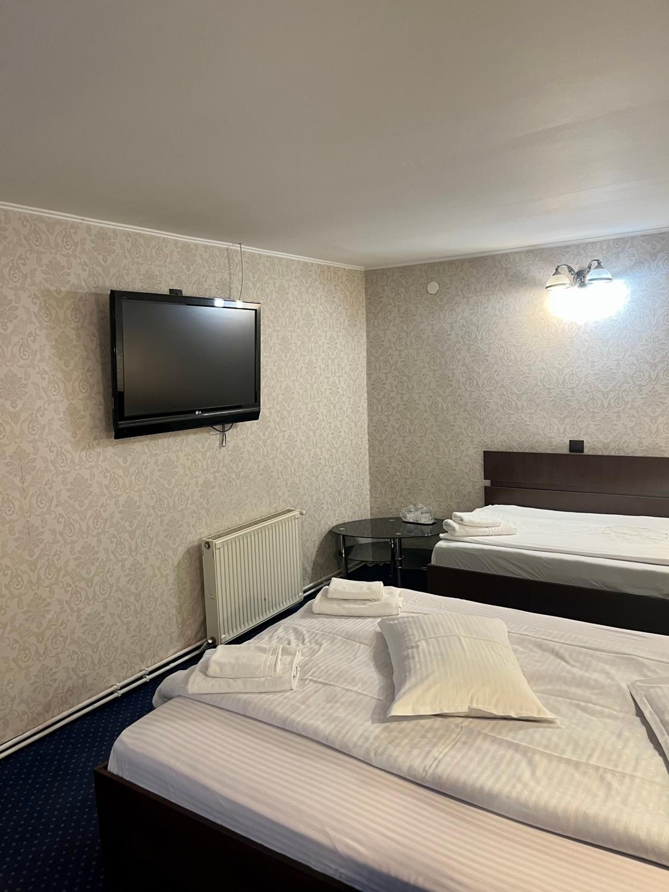 Superior Triple Room - Photo 4