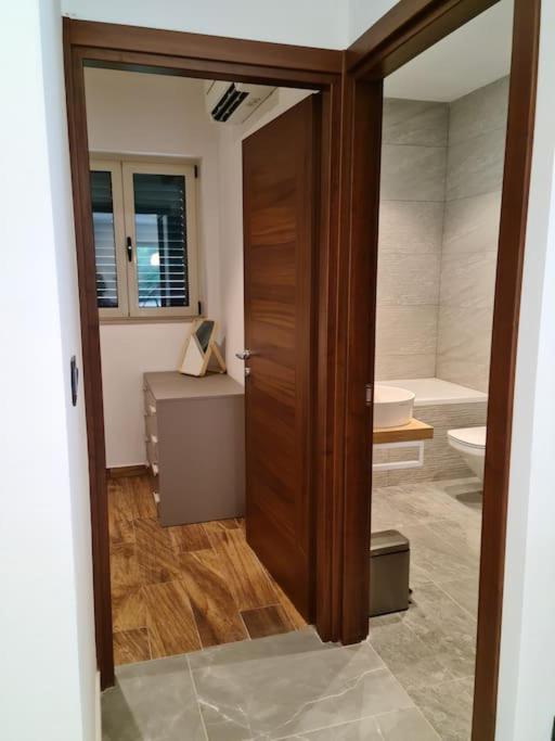 Villa photo 2