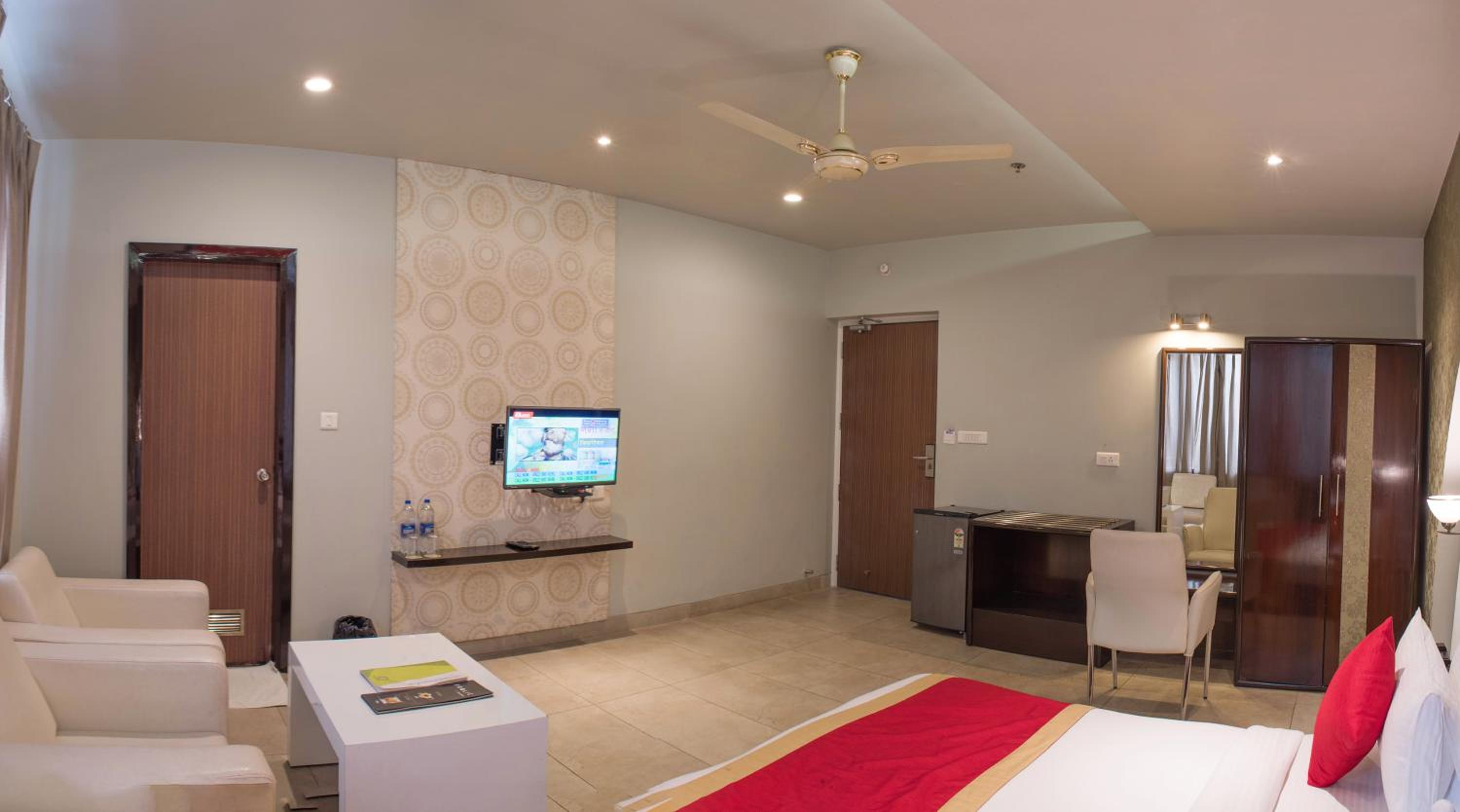 Deluxe Double Room - Photo 4