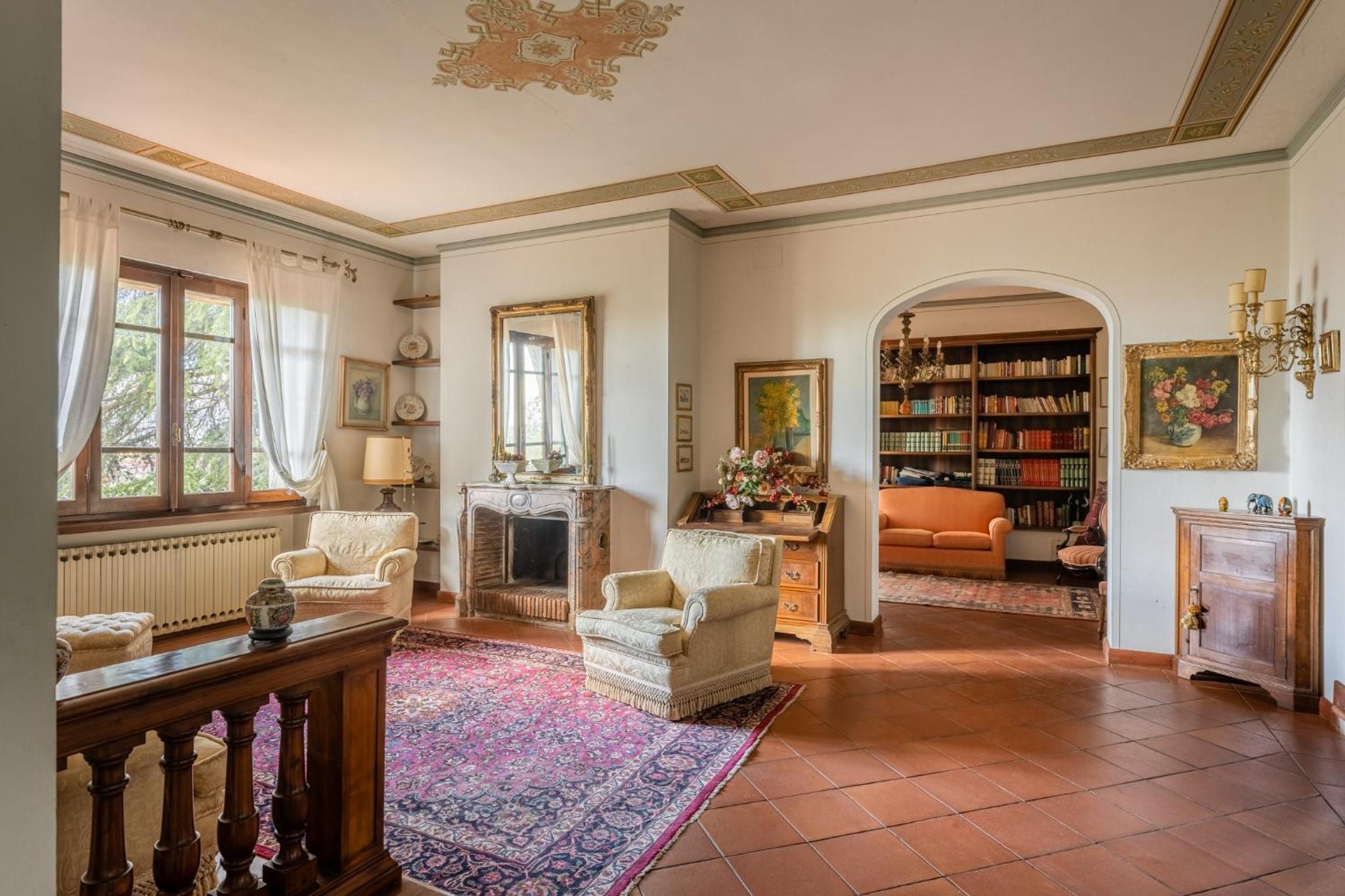 Villa with Garden View