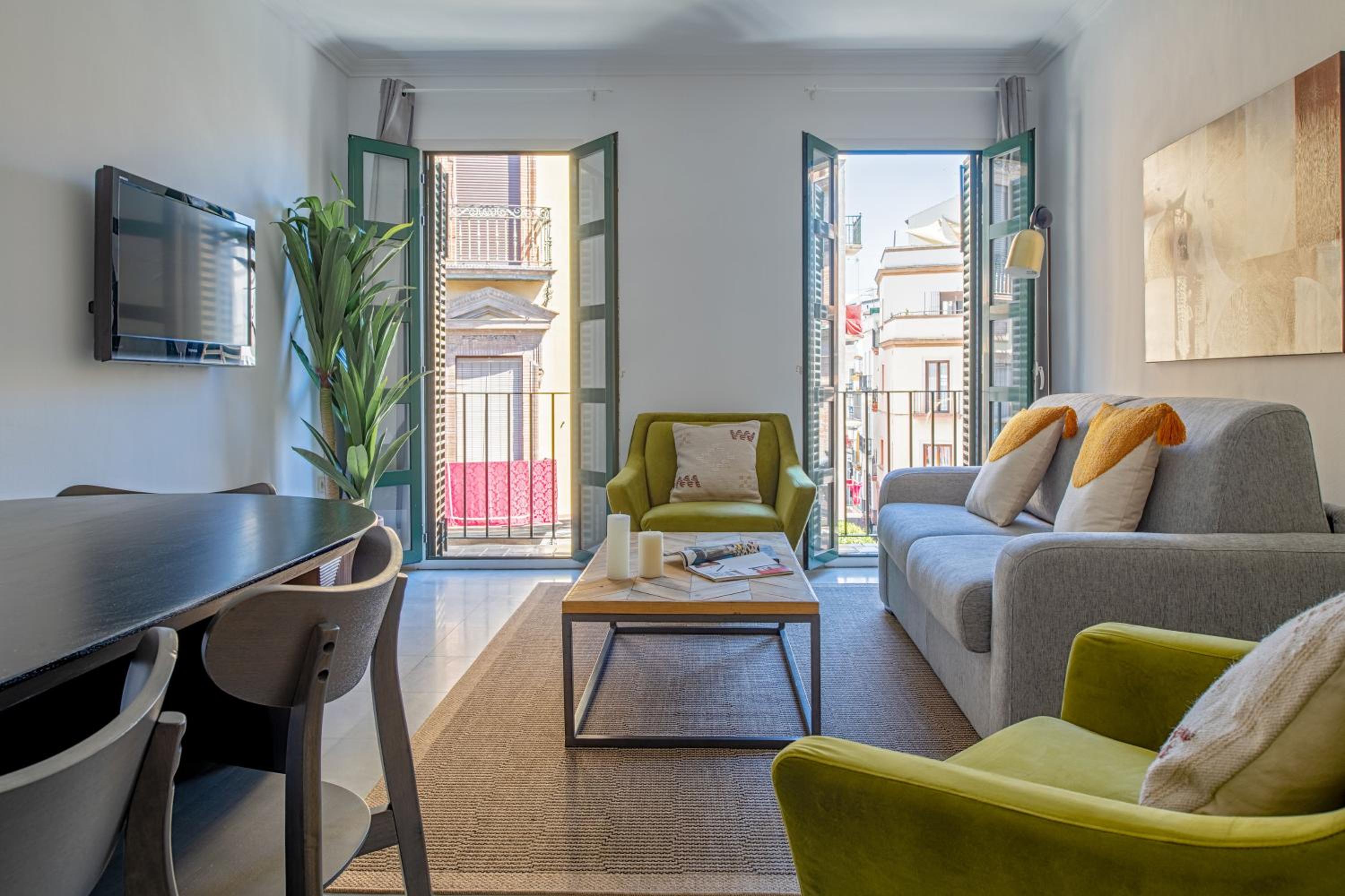 Apartamento de dos habitaciones con balcón
