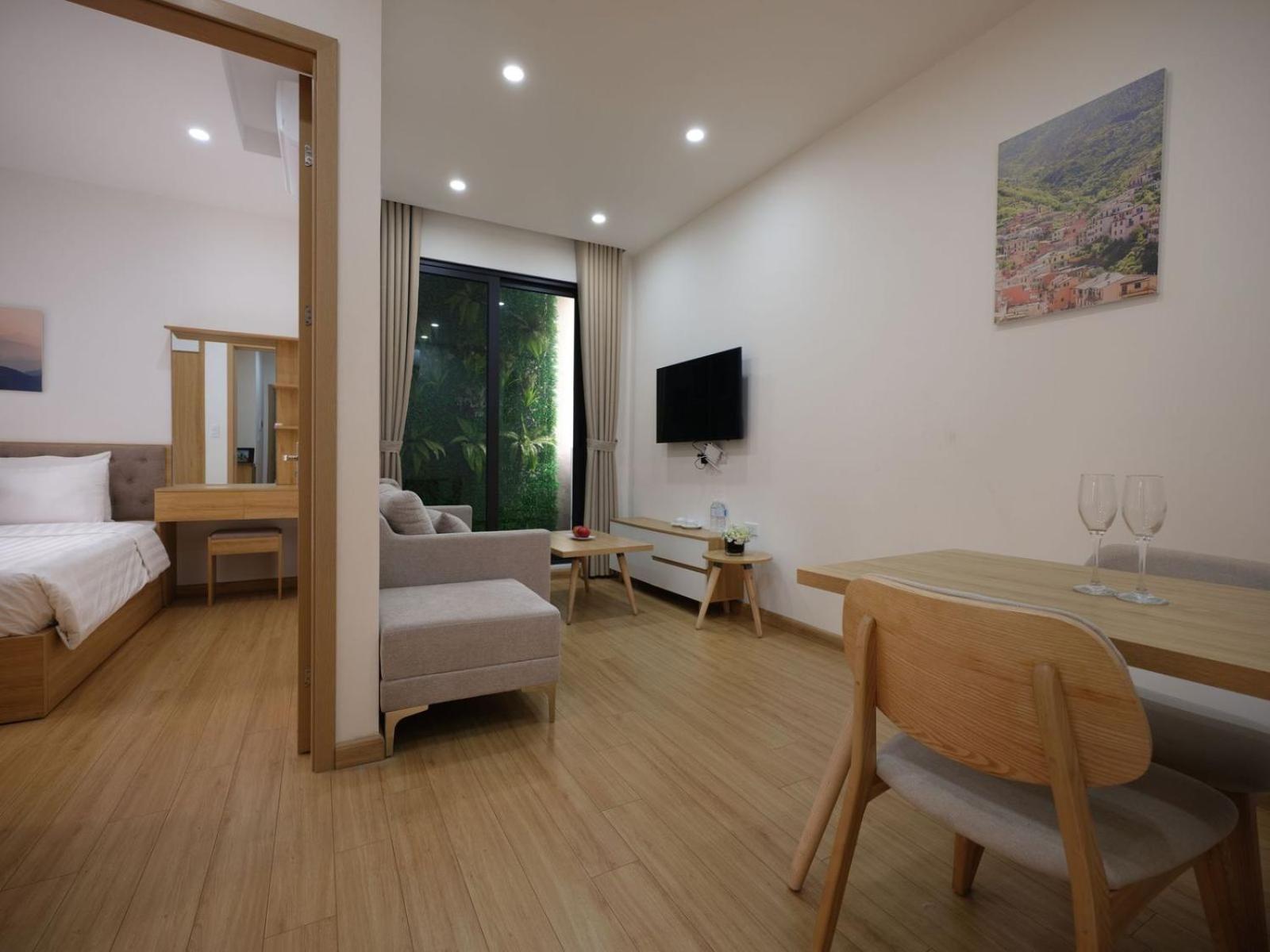 One-Bedroom Apartment