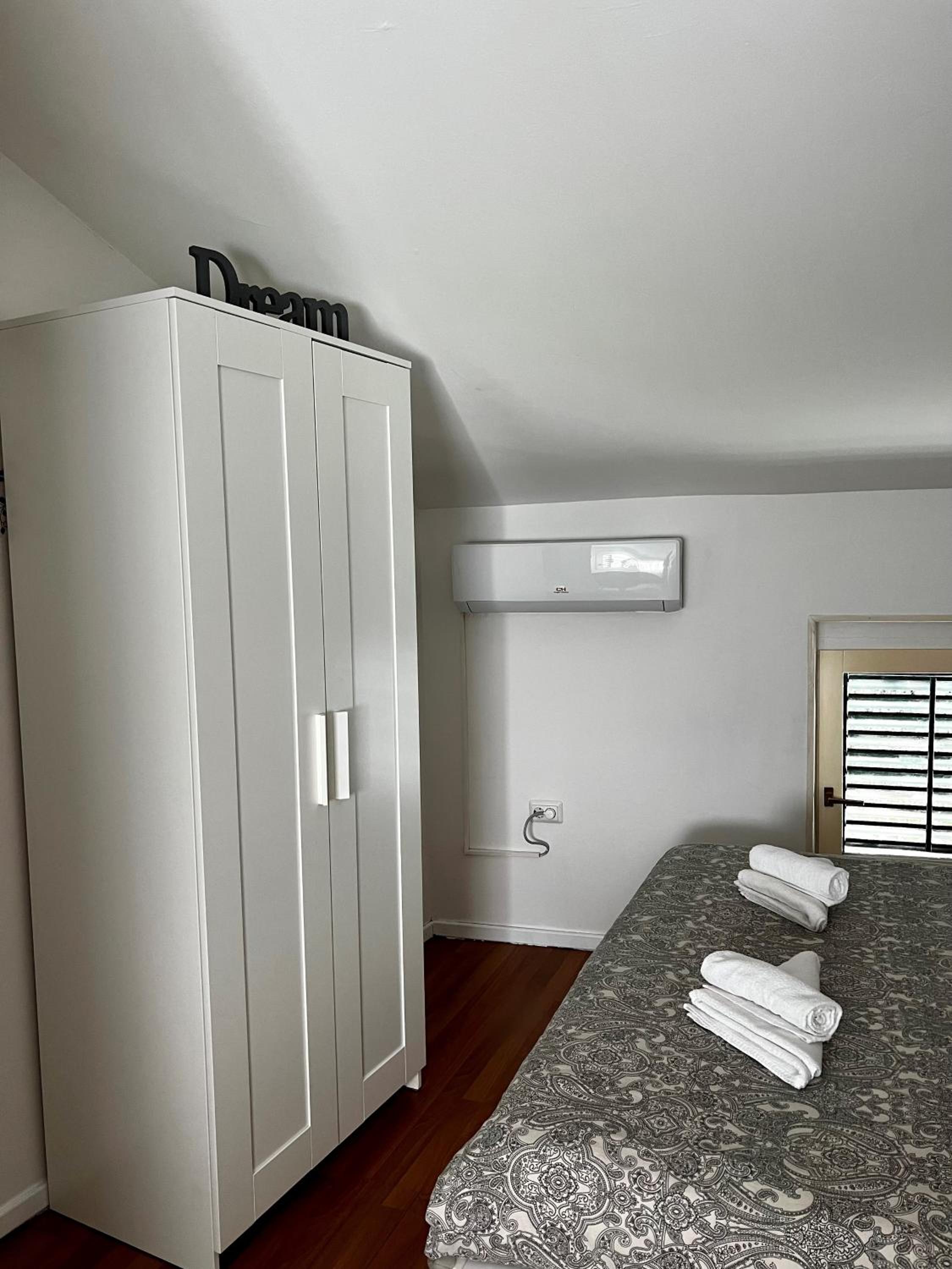 Apartment - Photo 39