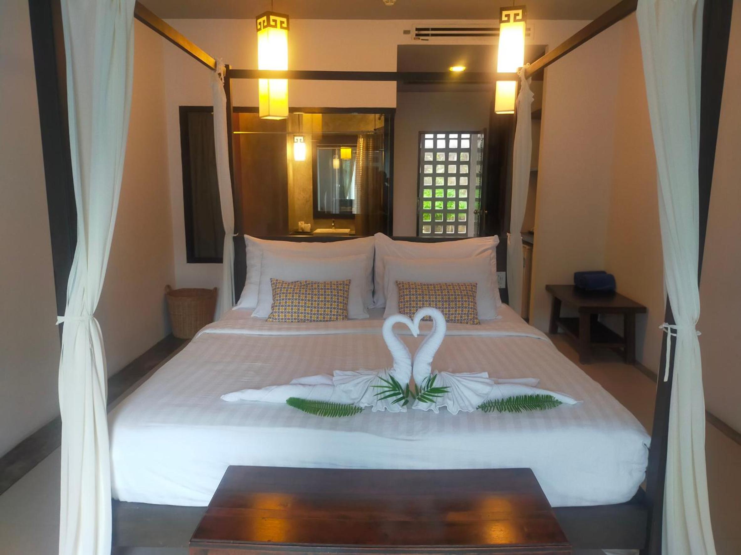 Deluxe Double Room with Pool Access photo 1