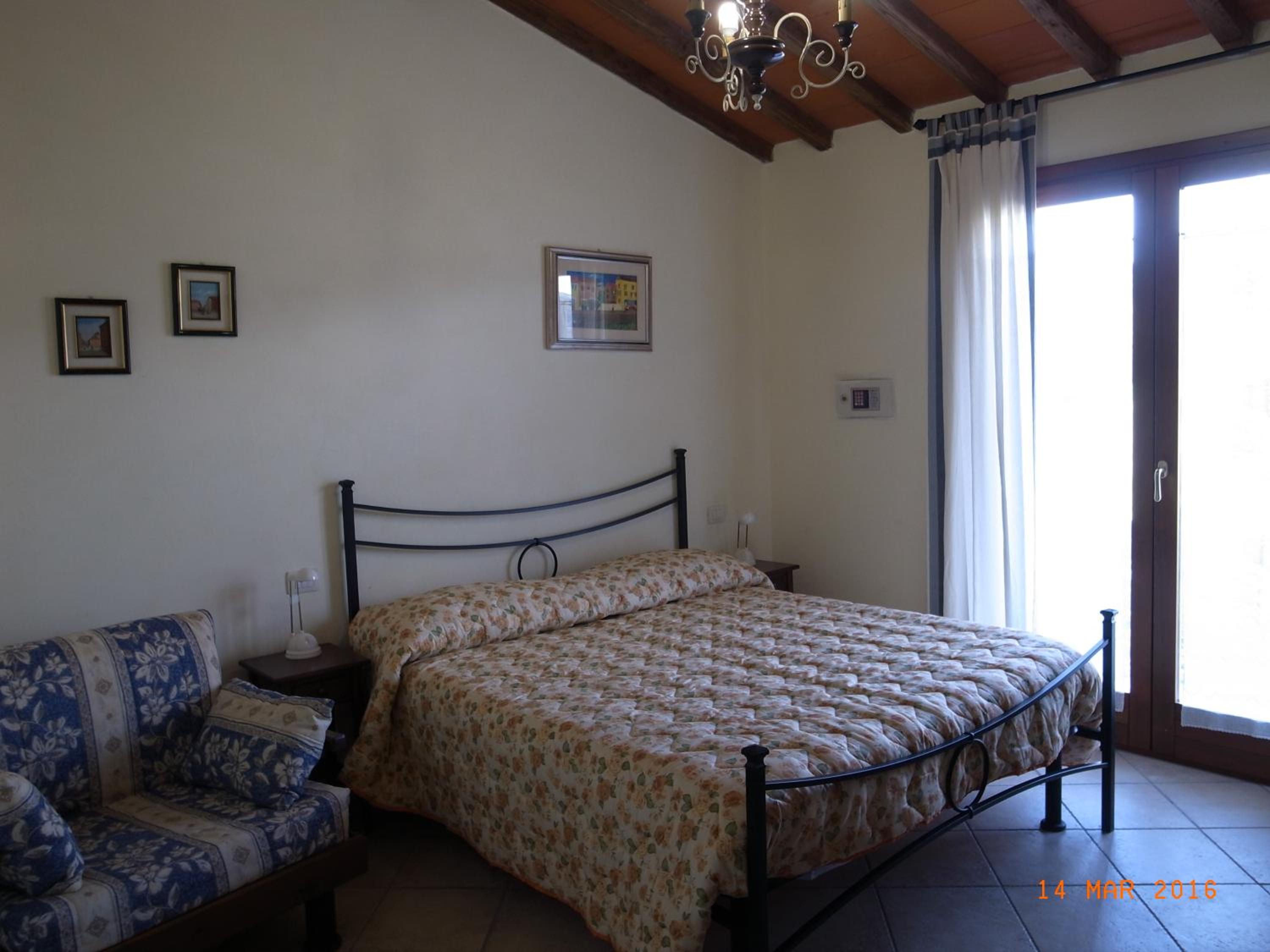 Double Room - Disability Access photo 1