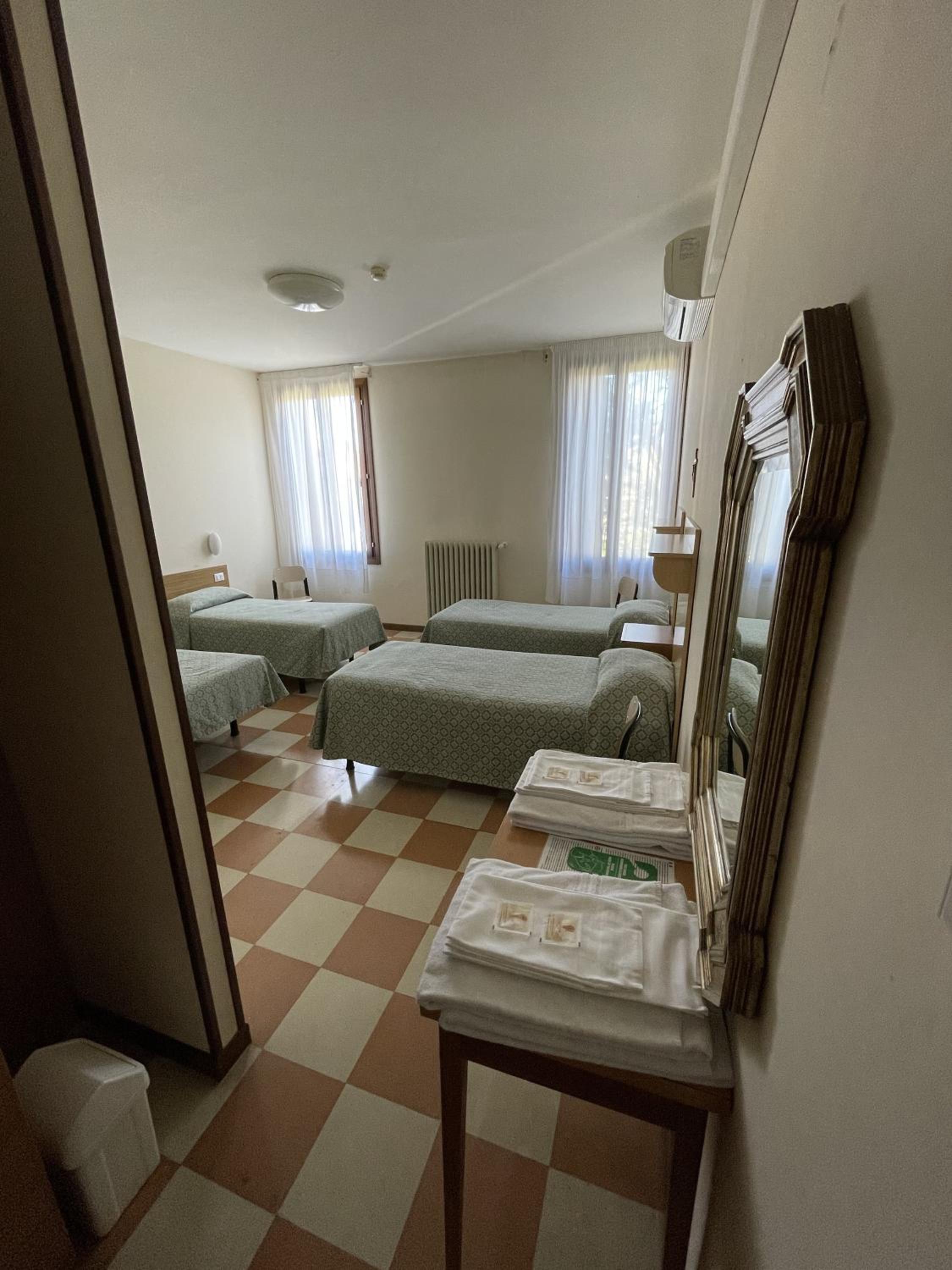 Quadruple Room with Garden View photo 1