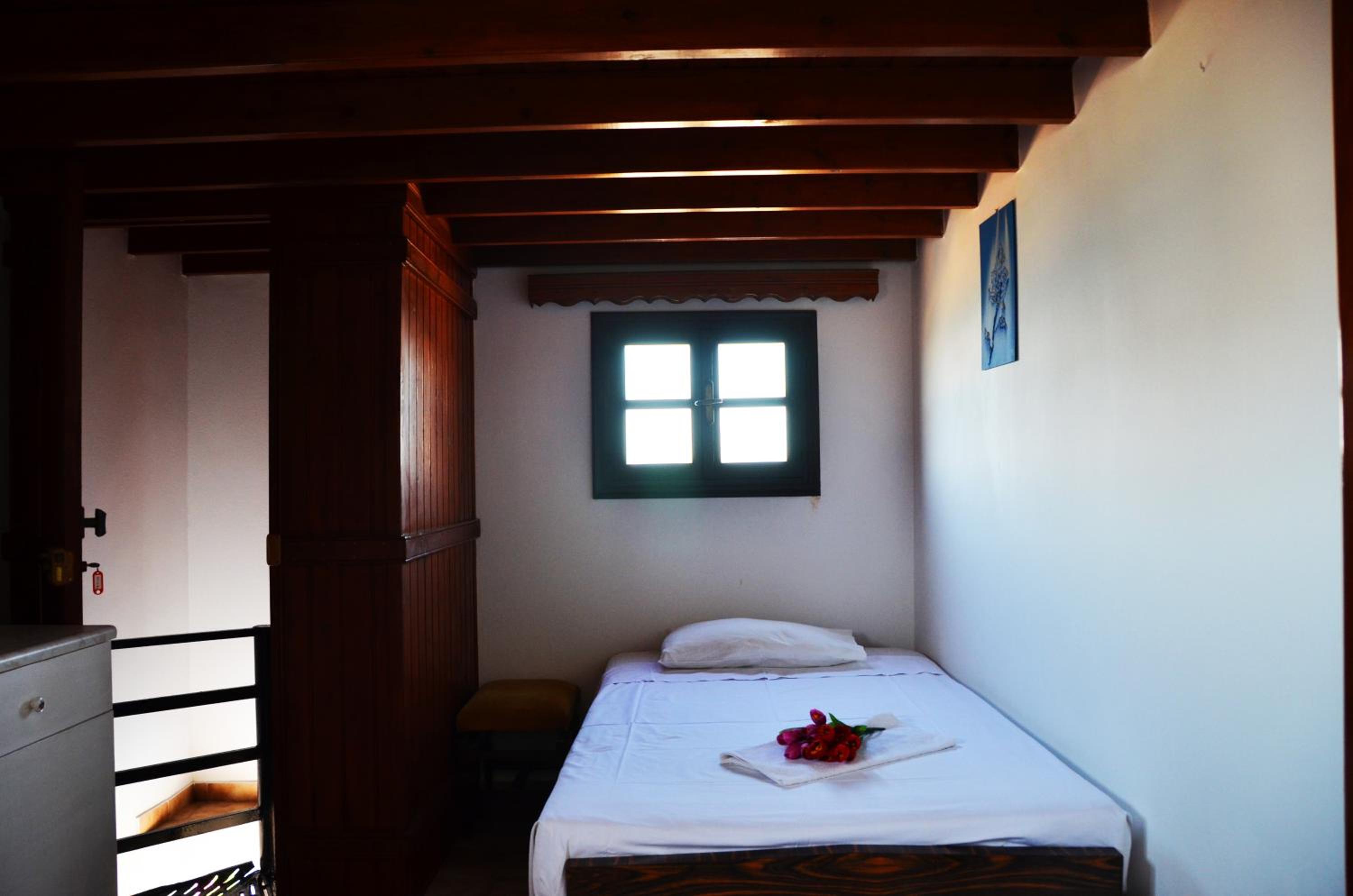 Studio Apartment with Balcony and Sea View (Ilion 3) photo 3