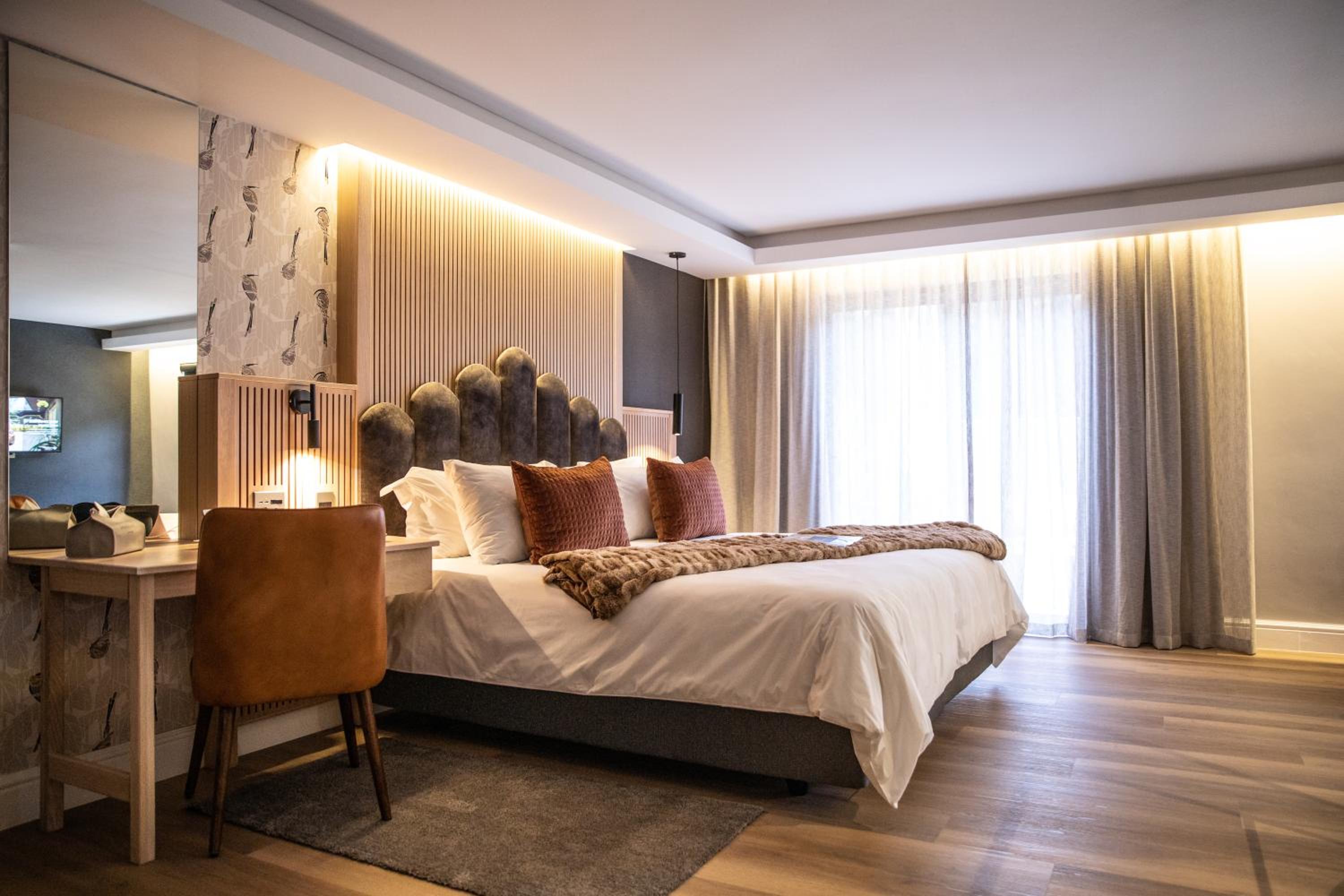 Deluxe Room - Photo 1