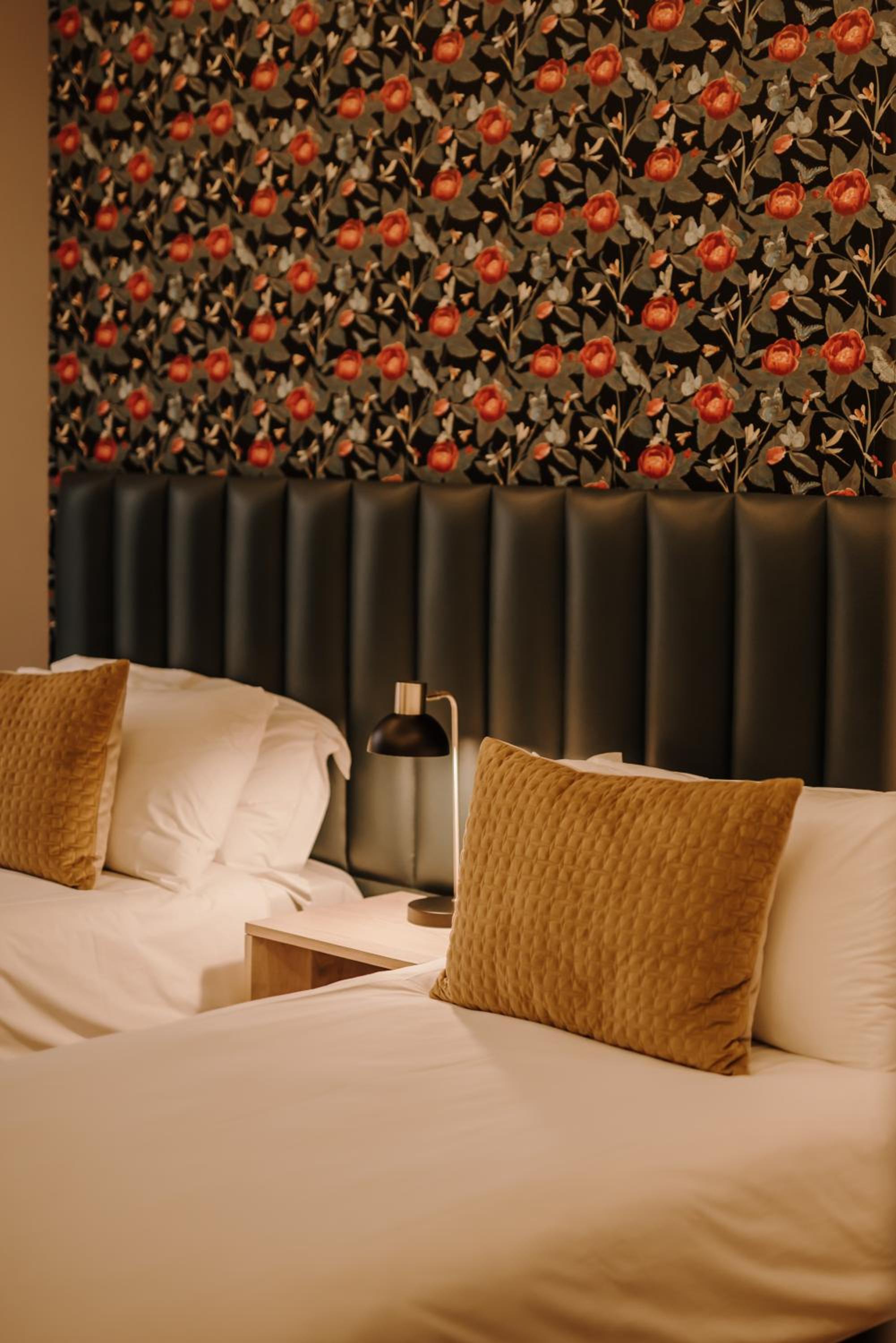 Standard Double or Twin Room - Photo 4