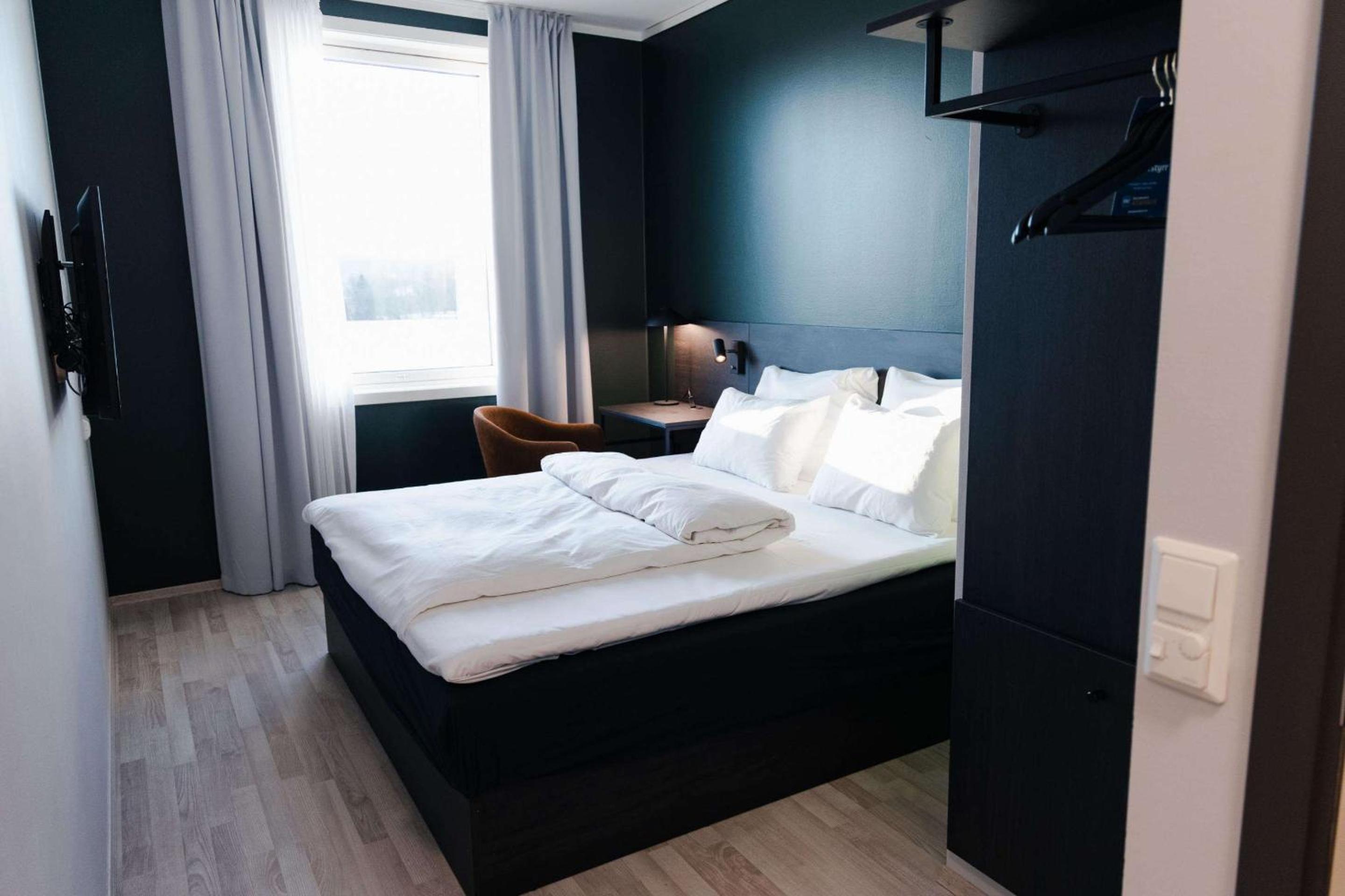 Standard Double Room - Non-Smoking - Photo 1