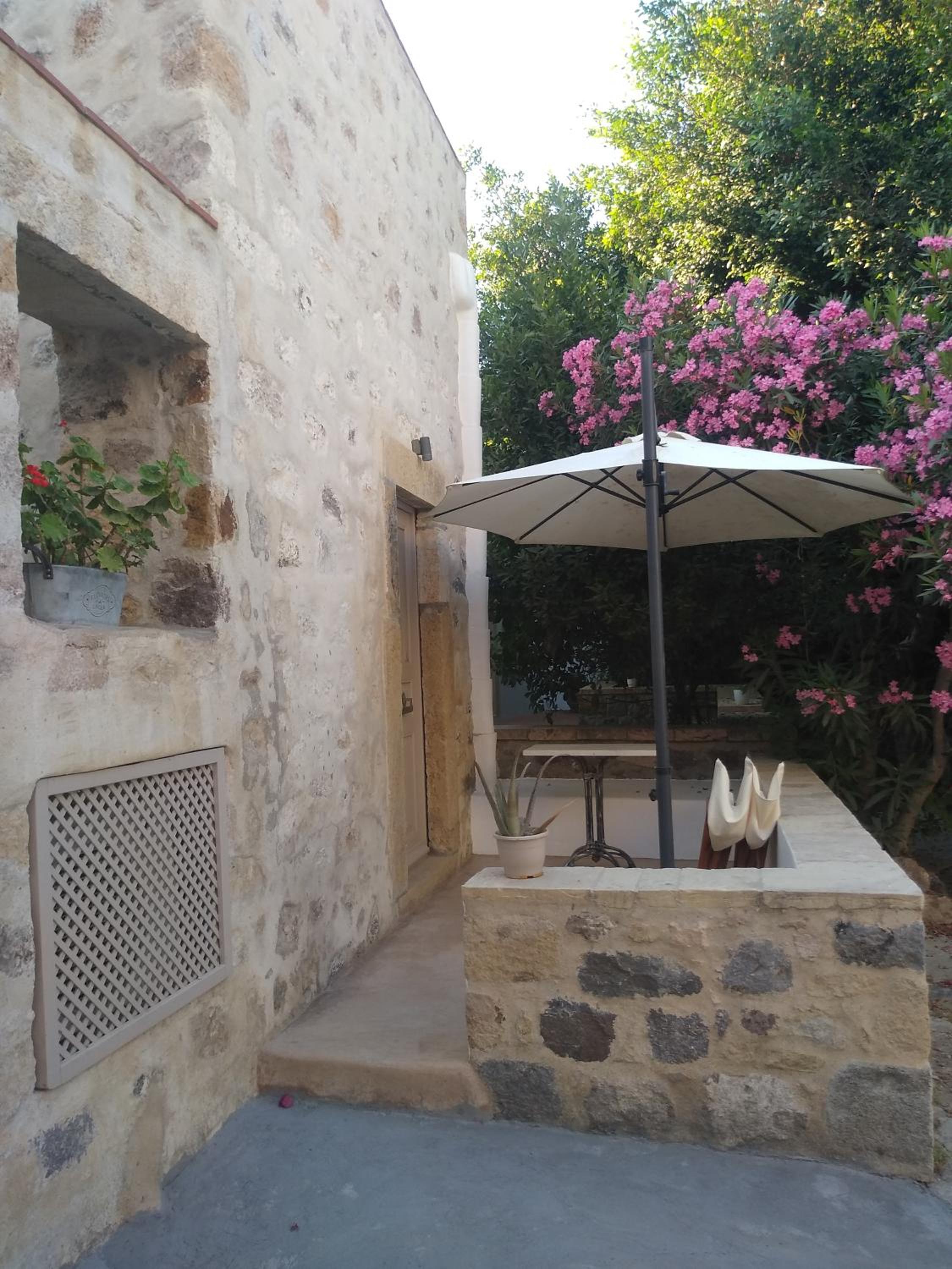 Double Room with Garden View photo 2