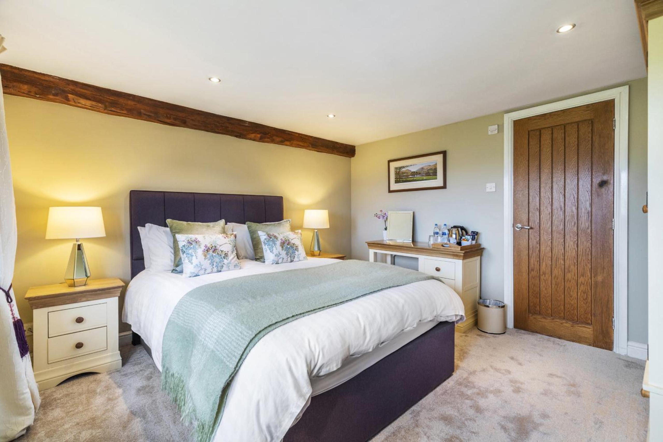 Standard King Room - Photo 3