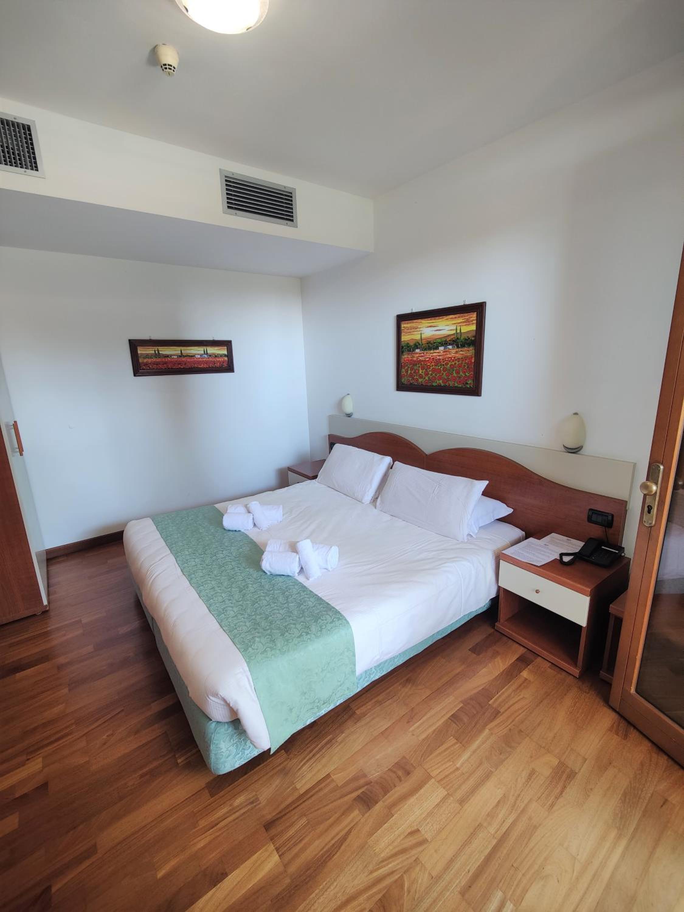 Double or Twin Room Ground Floor - Disability Access