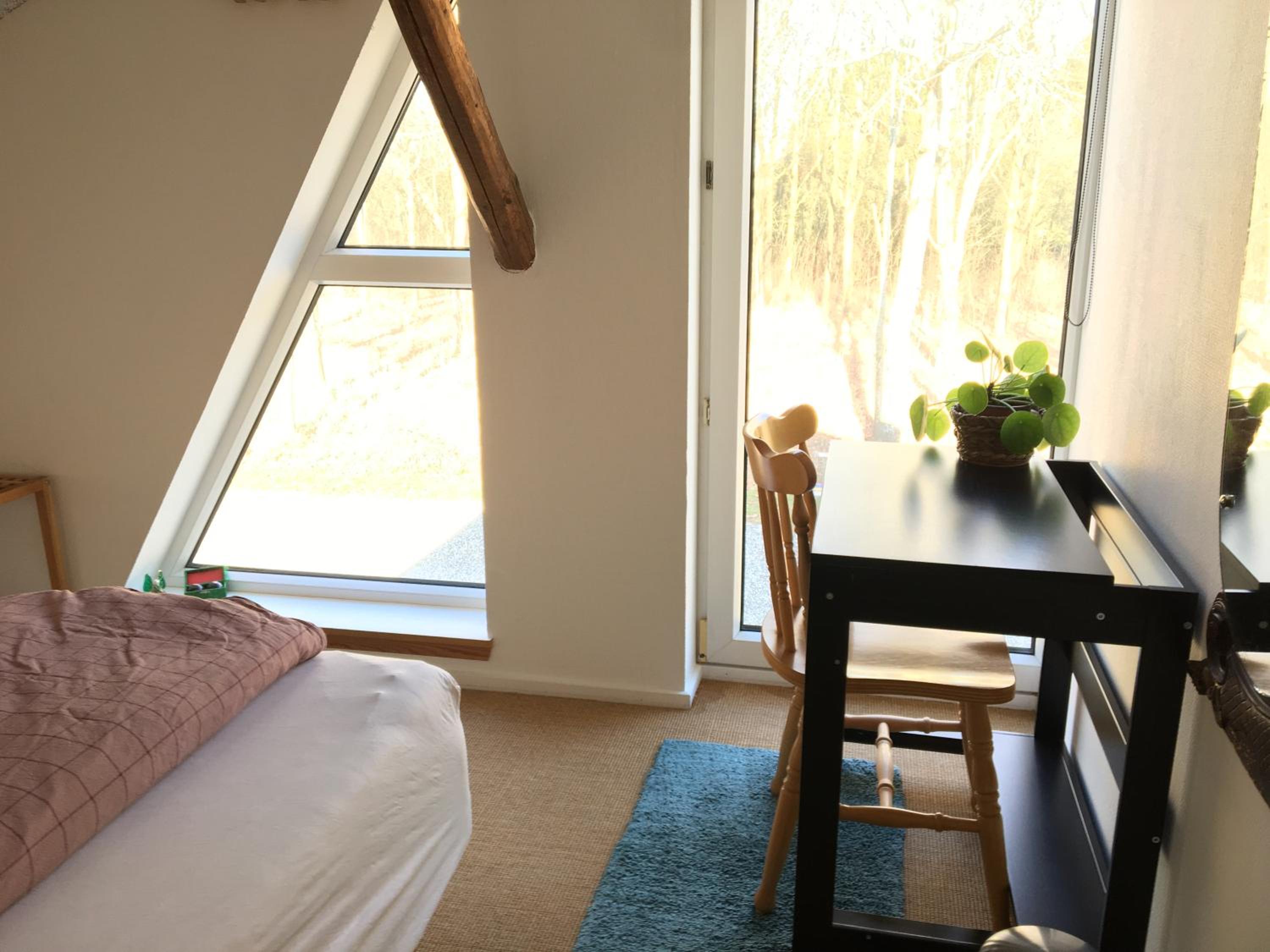 Double or Twin Room with View - Photo 6