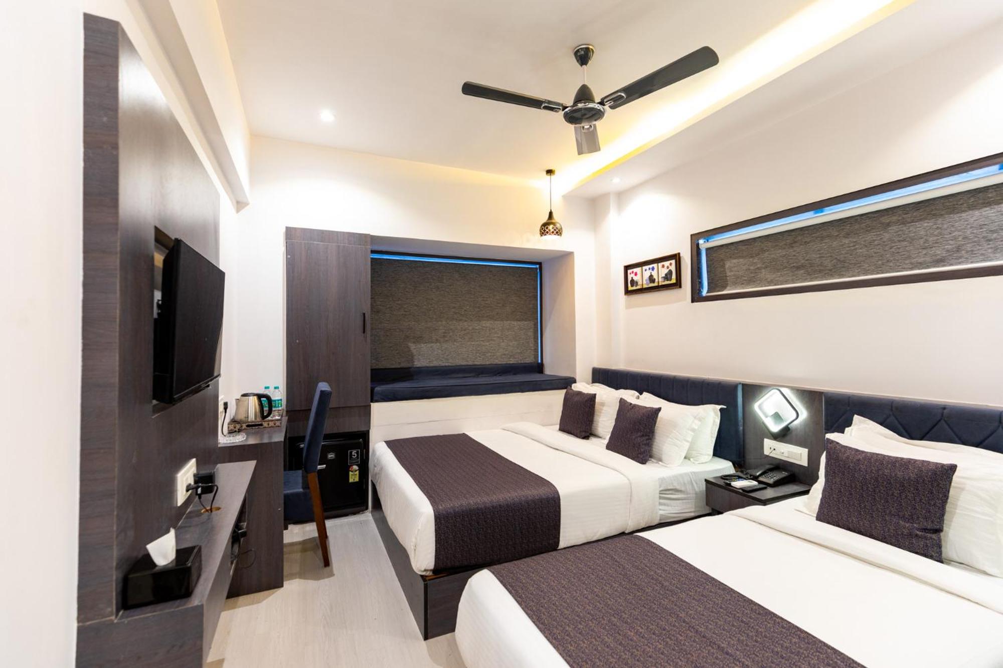 Superior Triple Room - Photo 12