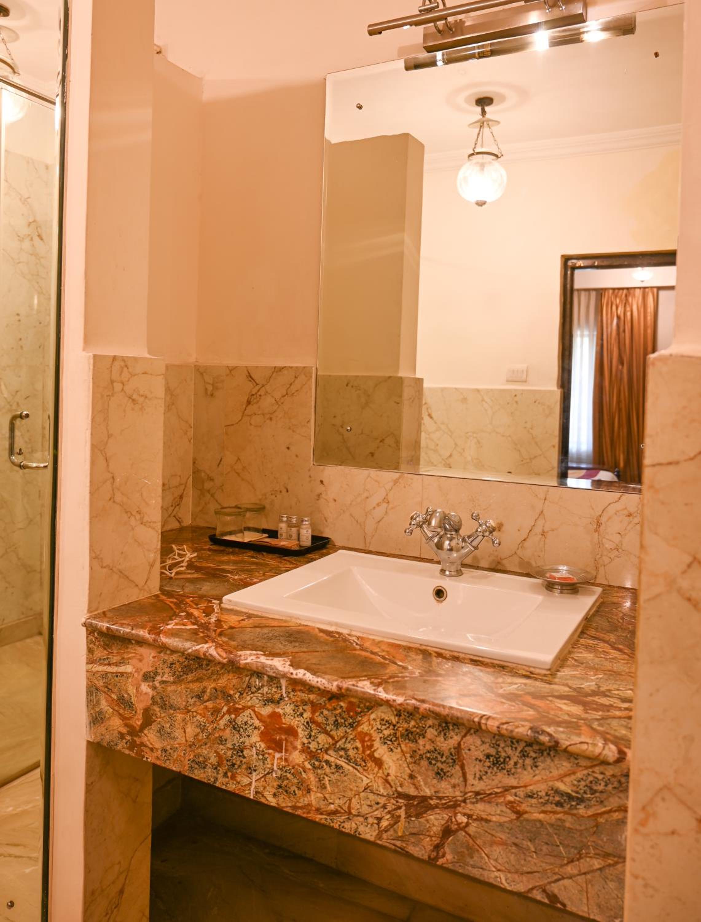 Heritage Premium Room - Photo 3