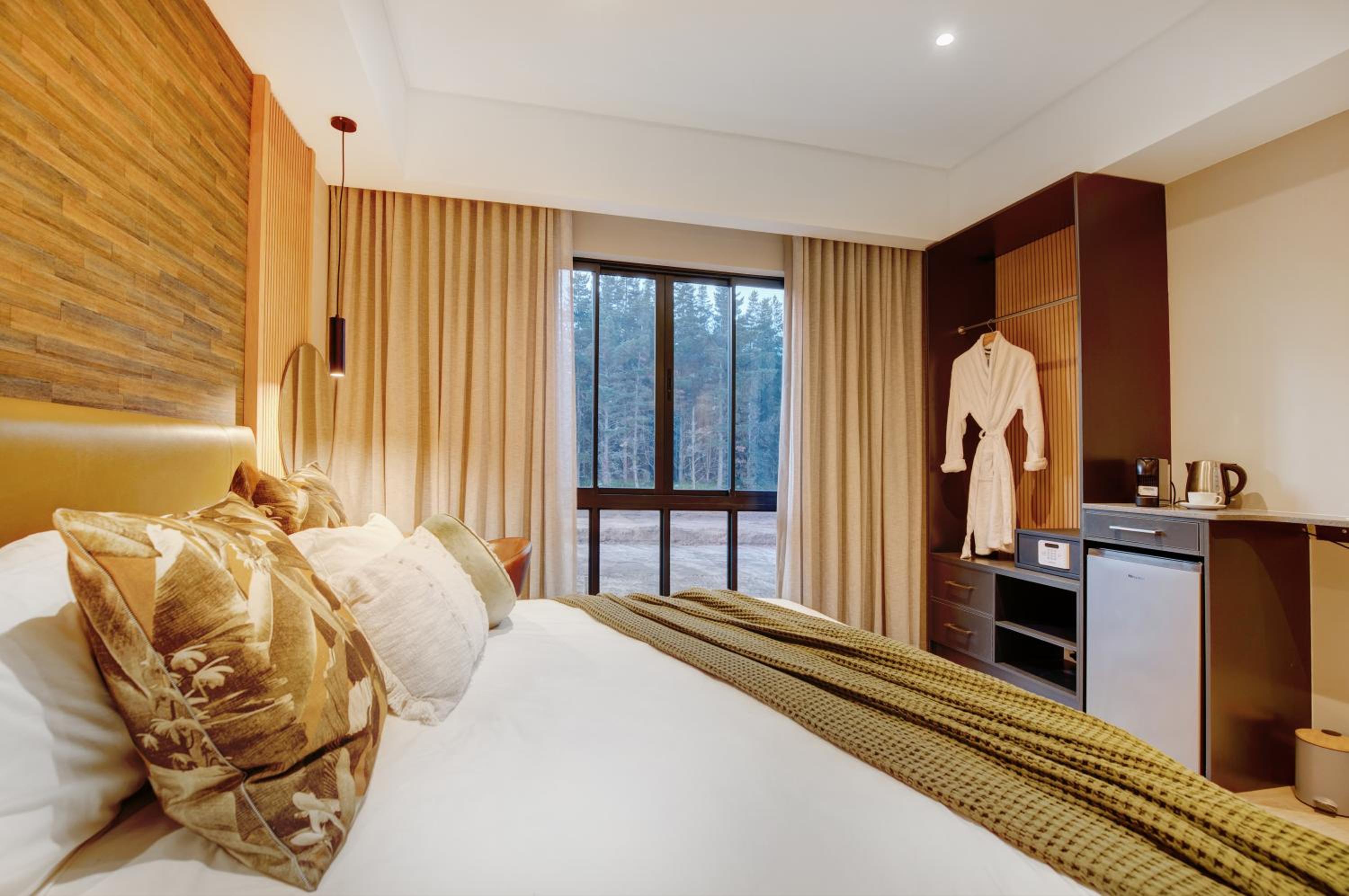 Standard Double Room - Photo 3