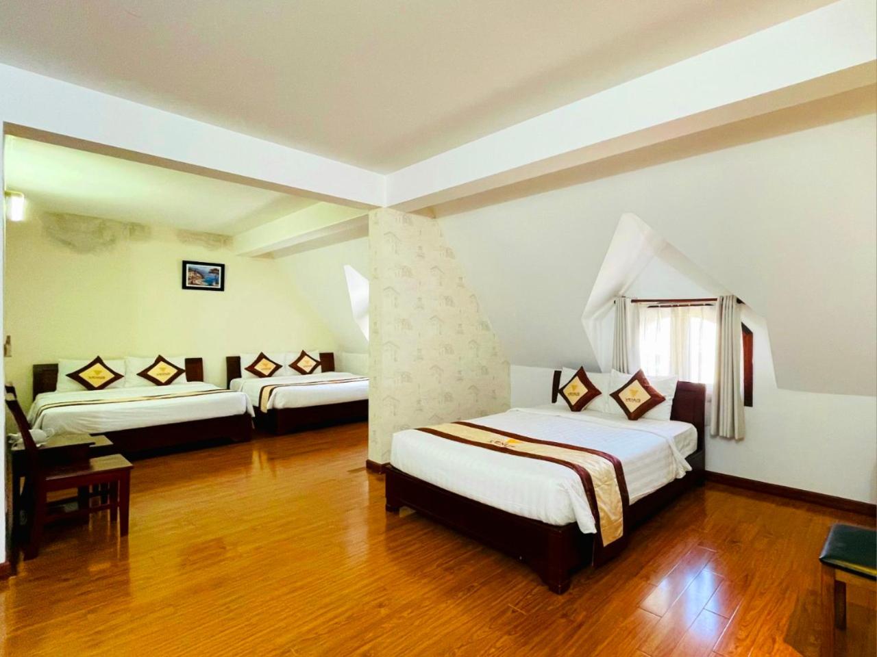 Standard Family Room