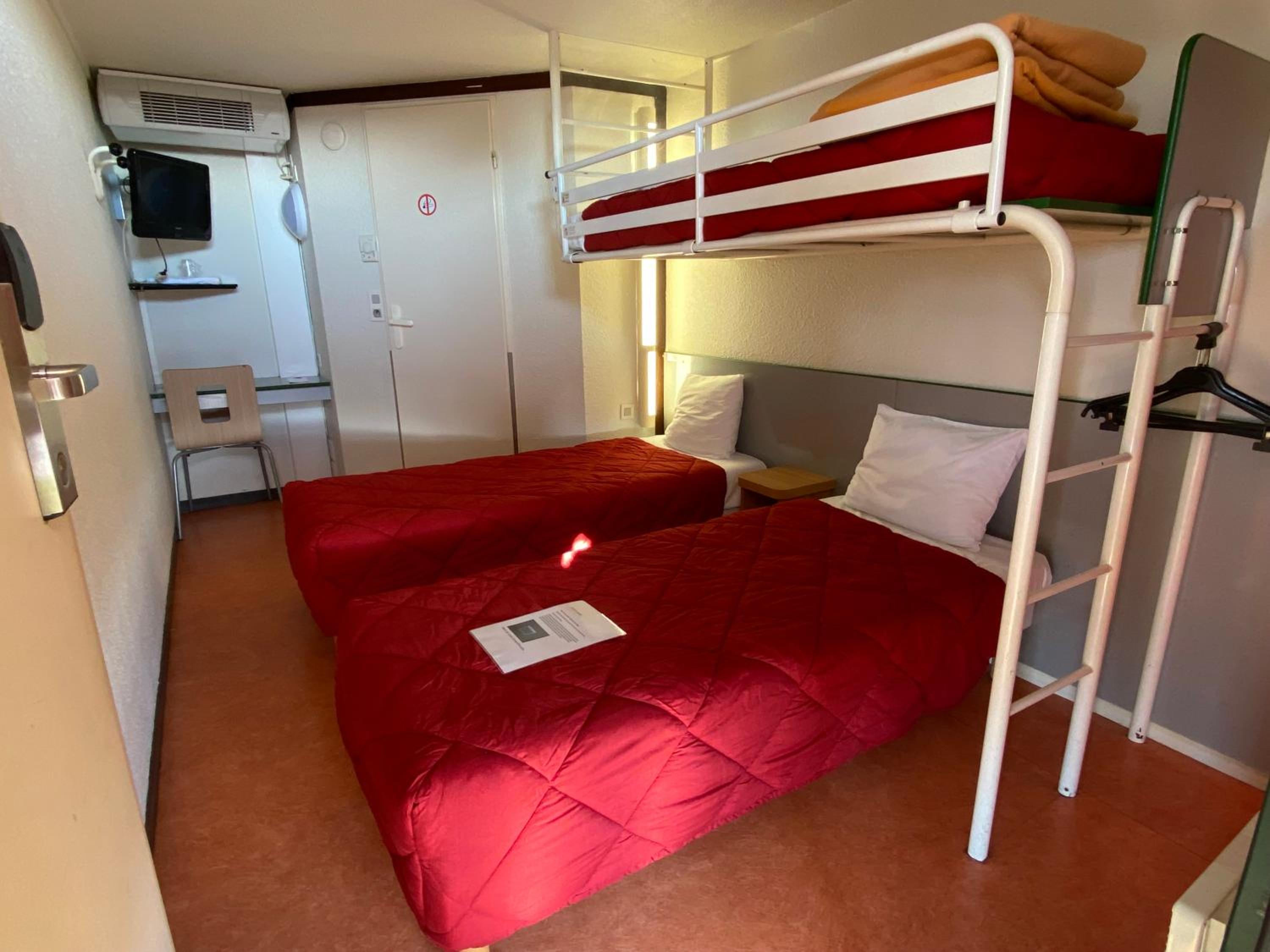 Triple Room - Photo 4