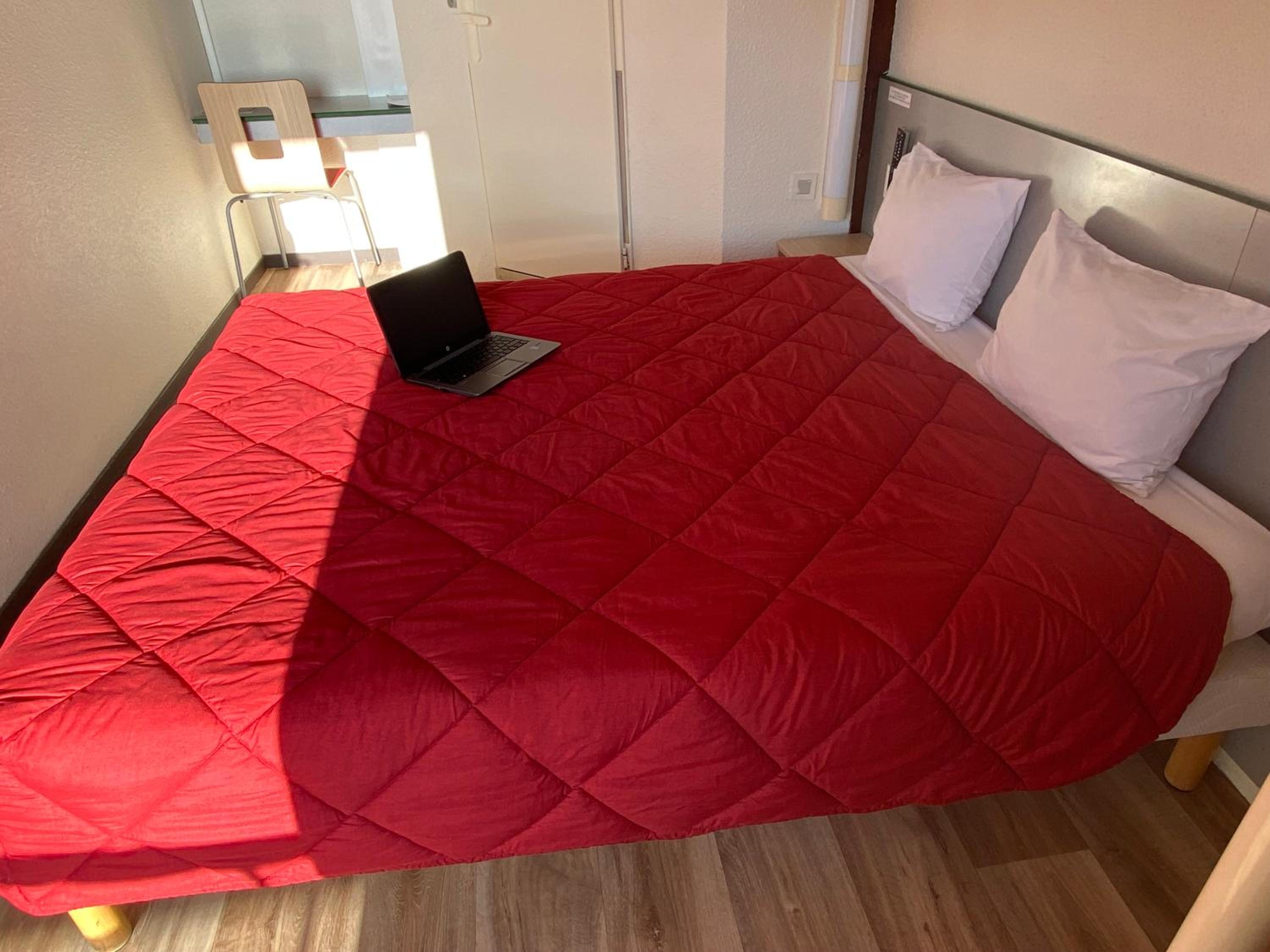 Double Room with 1 Double Bed - Photo 5