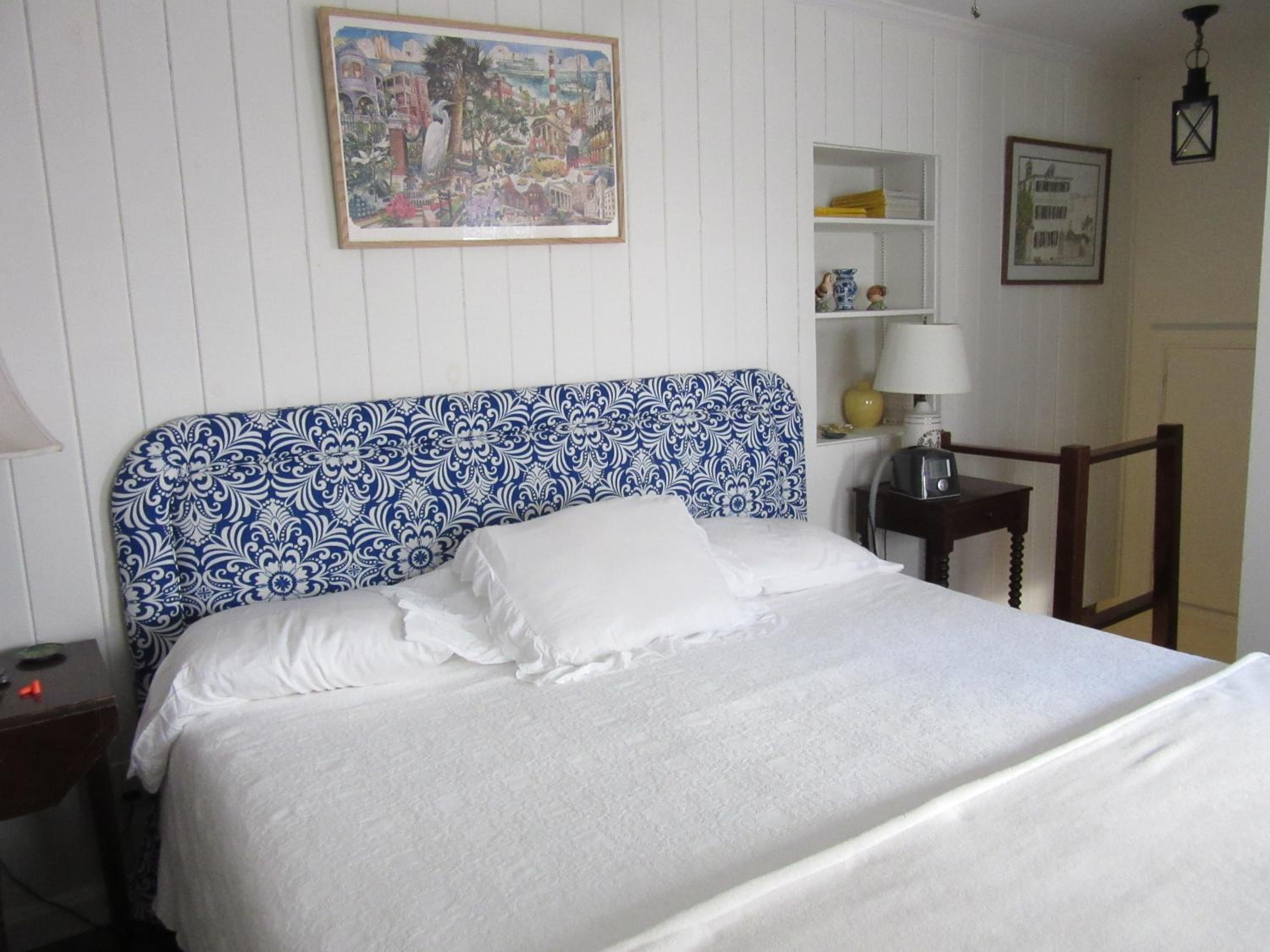 One-Bedroom Cottage
