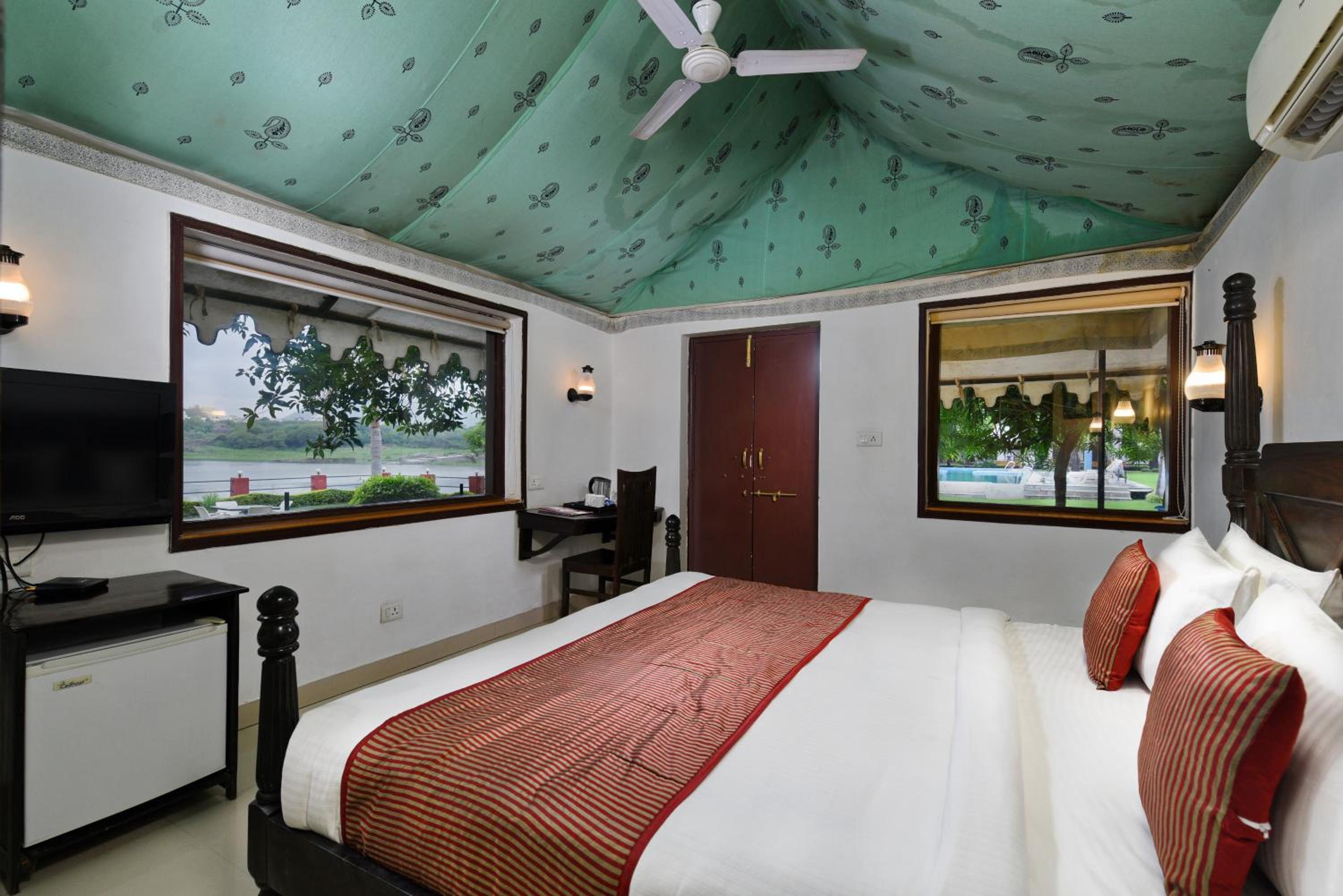 Double Room With Lake View
