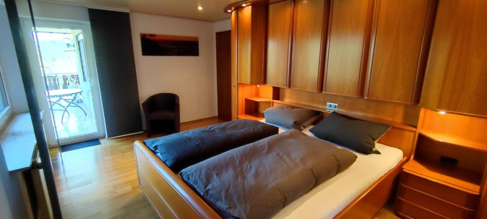 One-Bedroom Apartment photo 2