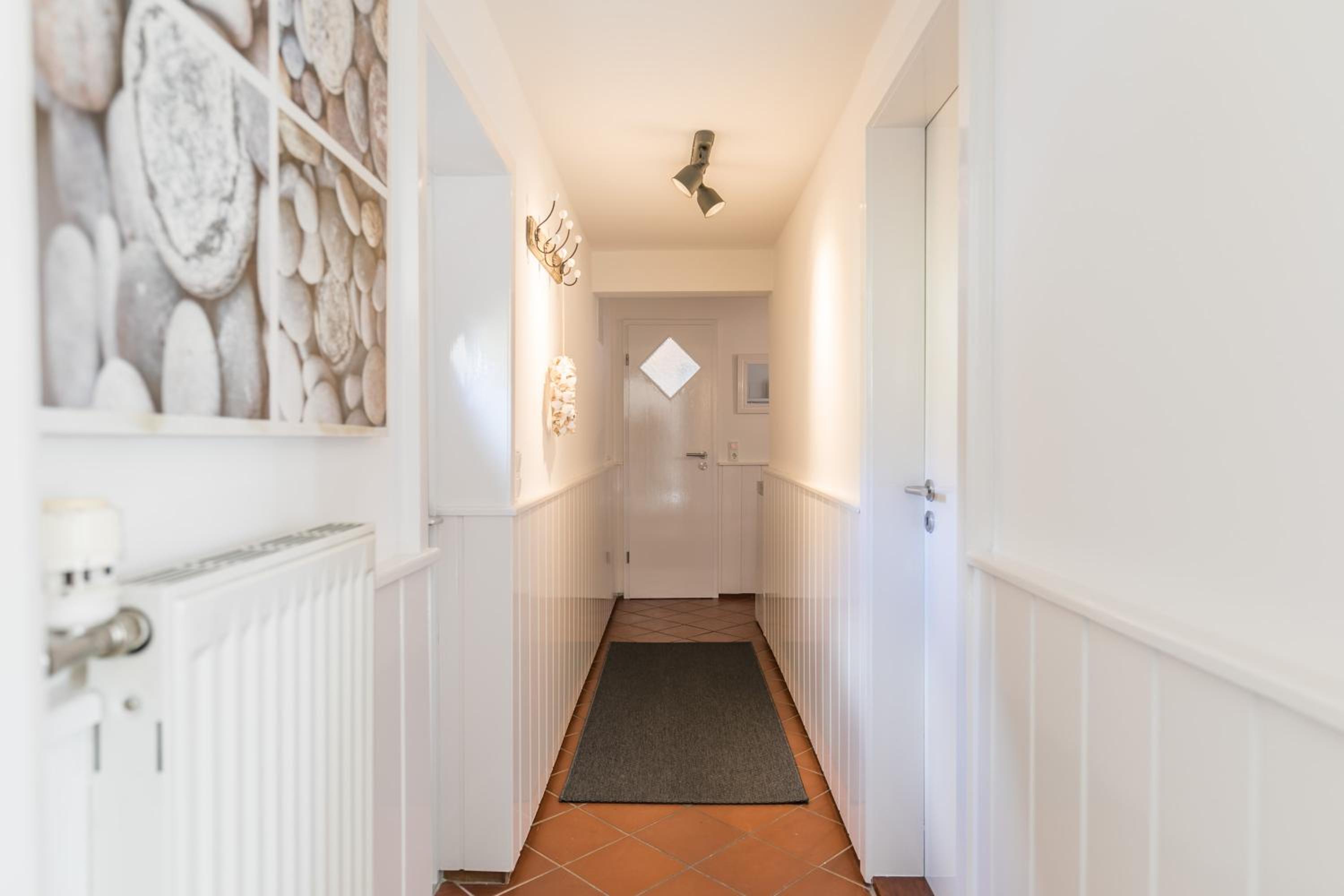 Apartment With Terrace photo 3