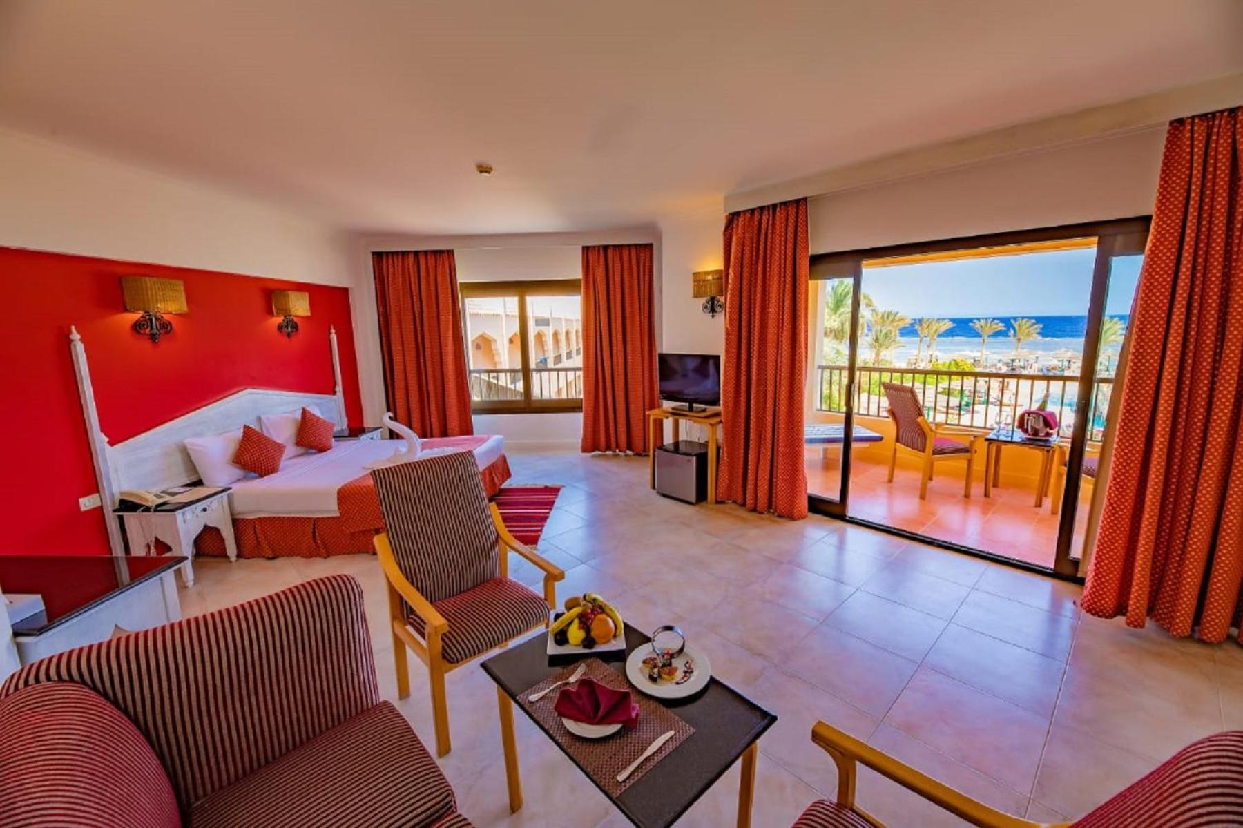 Junior Suite with Sea View - Photo 1