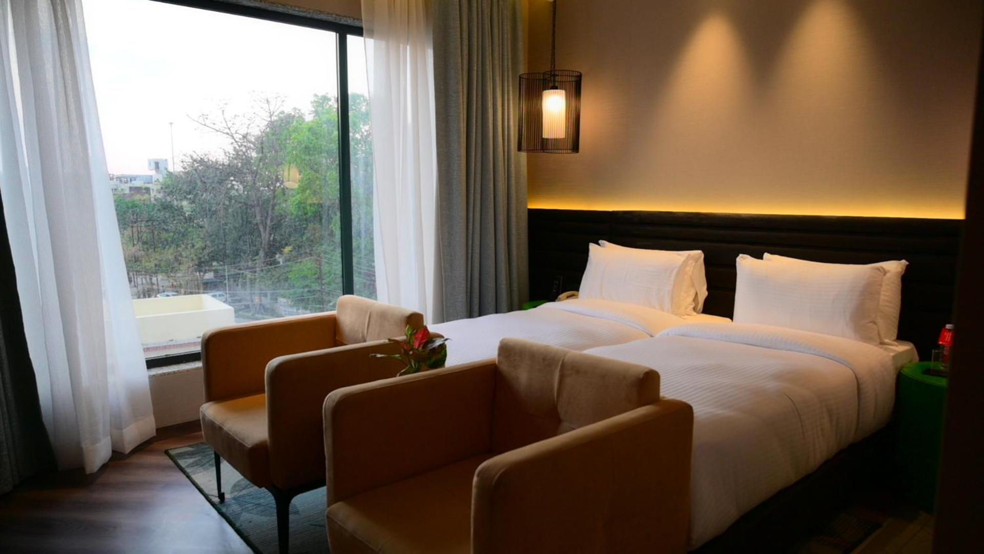Deluxe Twin Room - Photo 3
