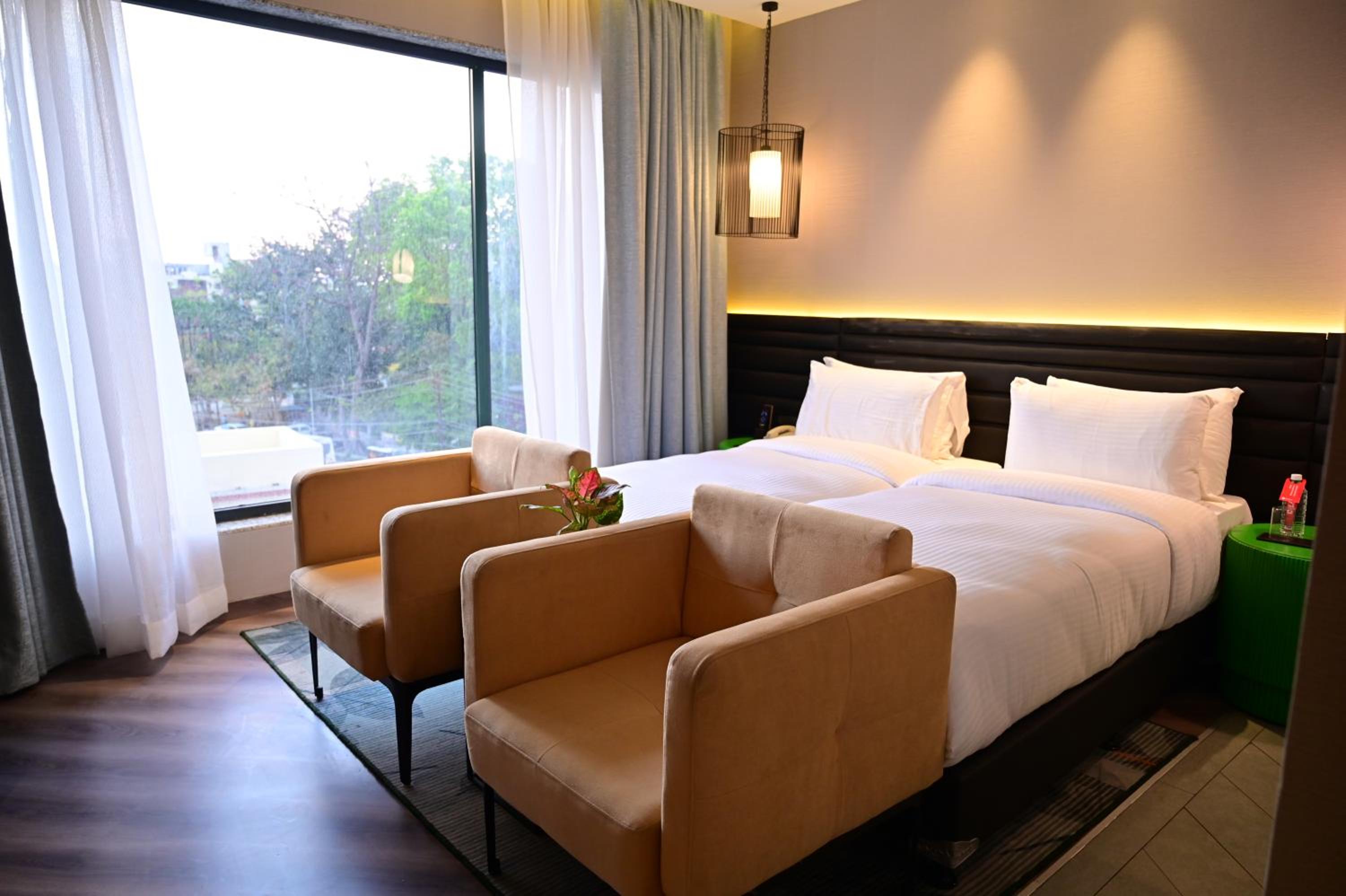 Deluxe Twin Room - Photo 4