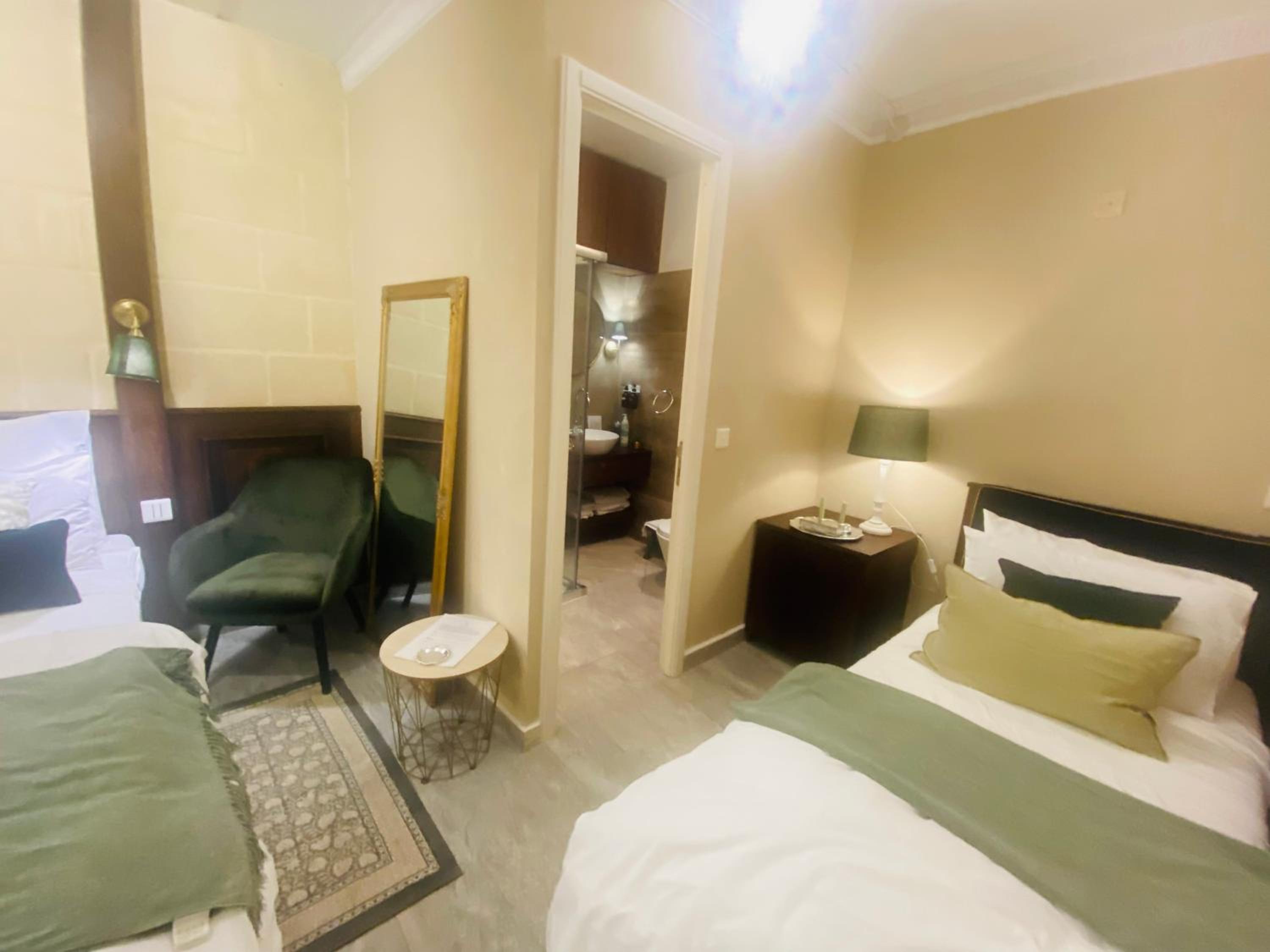 Triple Room photo 3