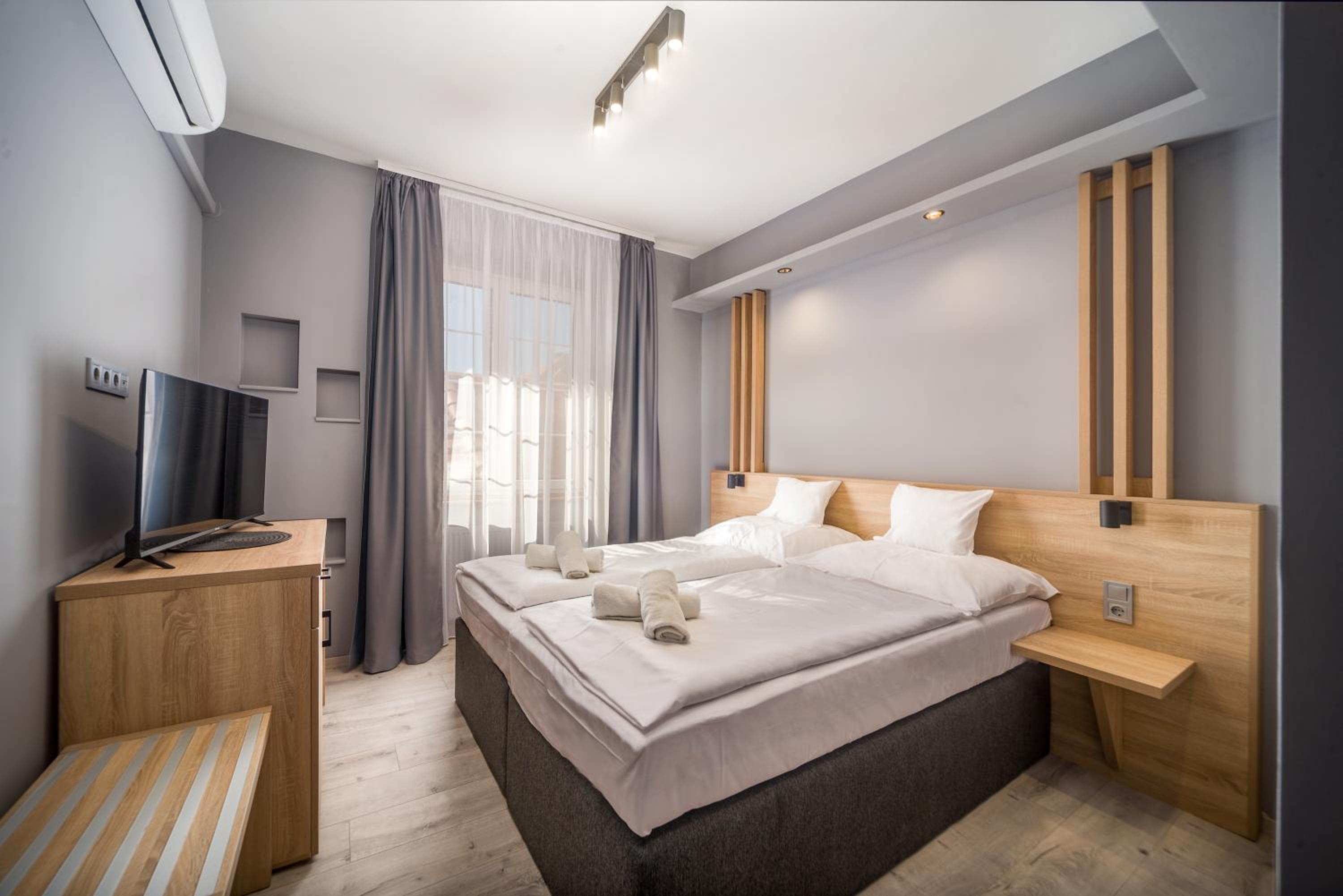 One-Bedroom Apartment (4 Adults) photo 1