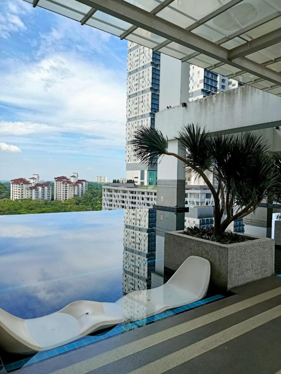 Deluxe Double or Twin Room photo 1