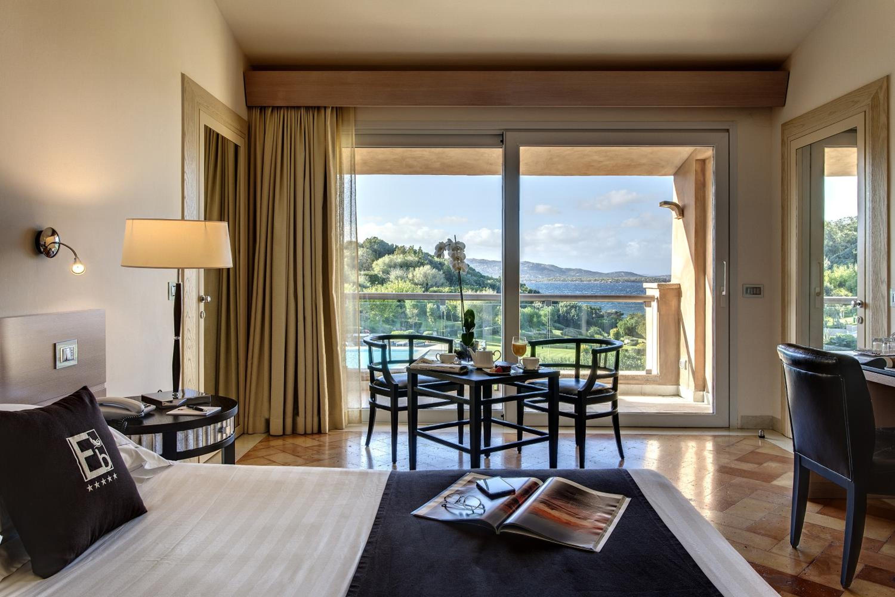 Deluxe Dreibettzimmer mit Meerblick