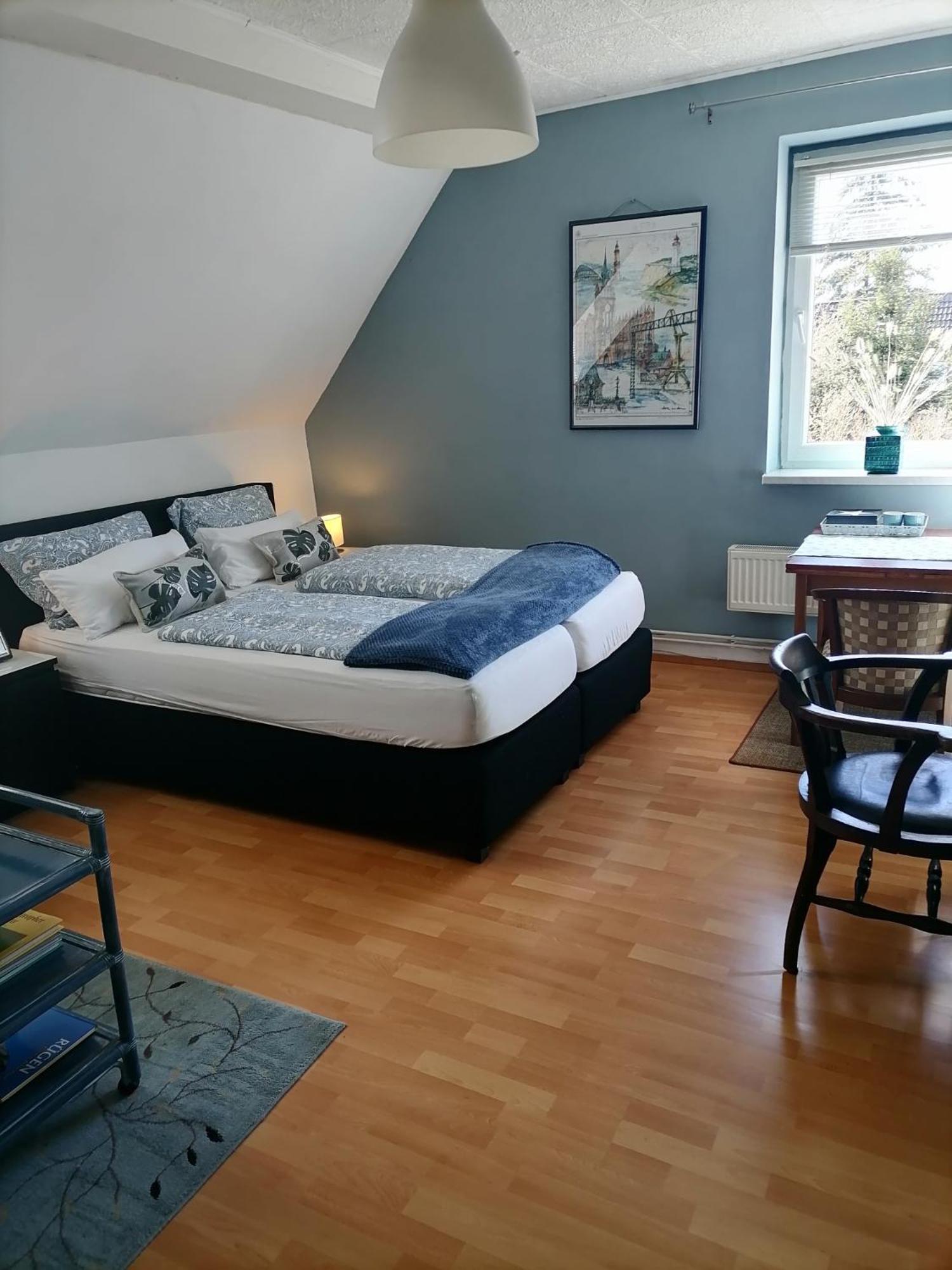 Double Room with Private Bathroom photo 1