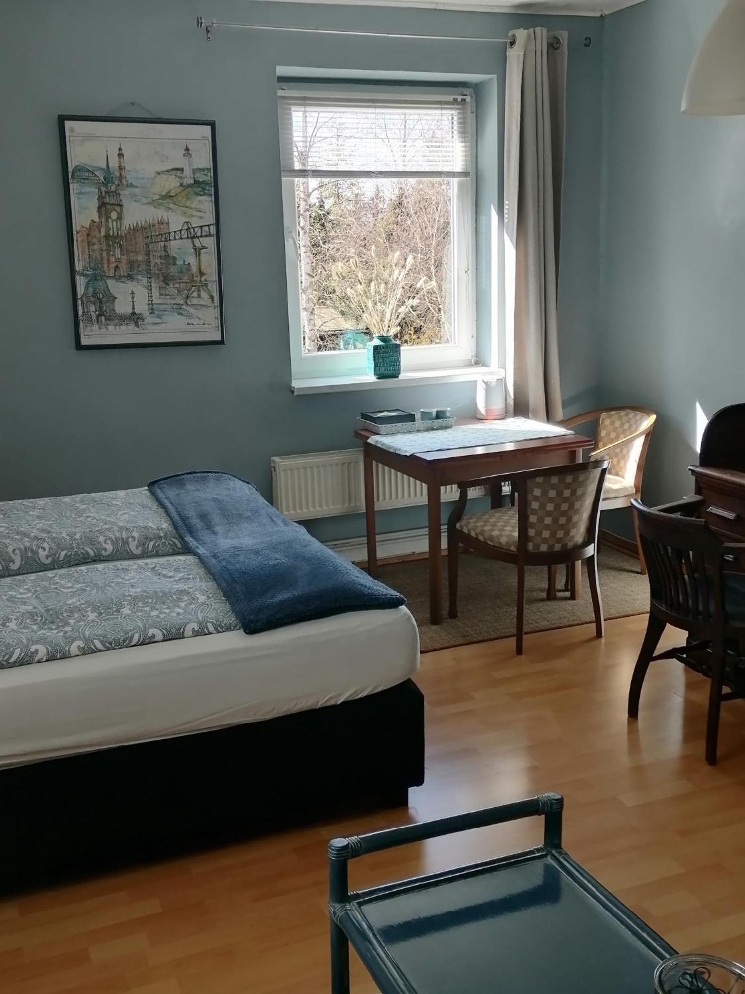 Double Room with Private Bathroom photo 2