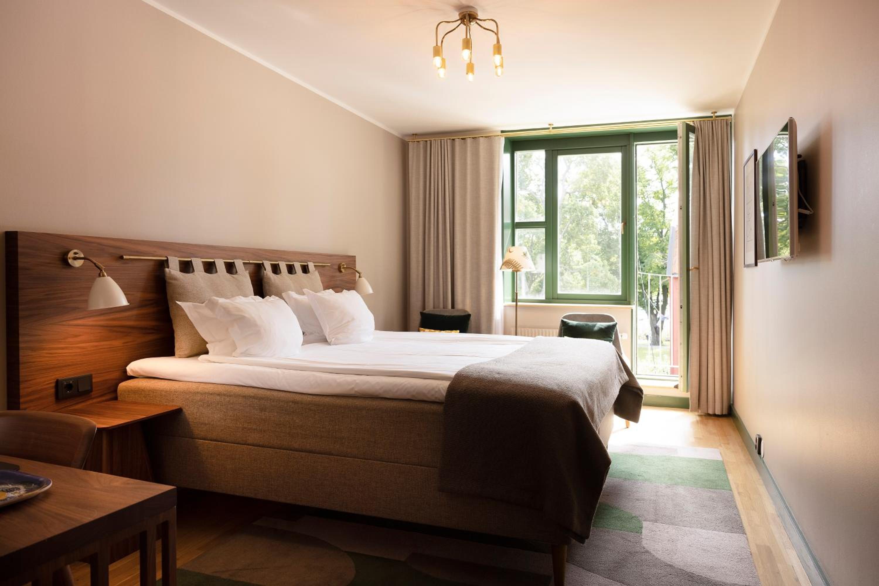 Standard Double or Twin Room photo 1