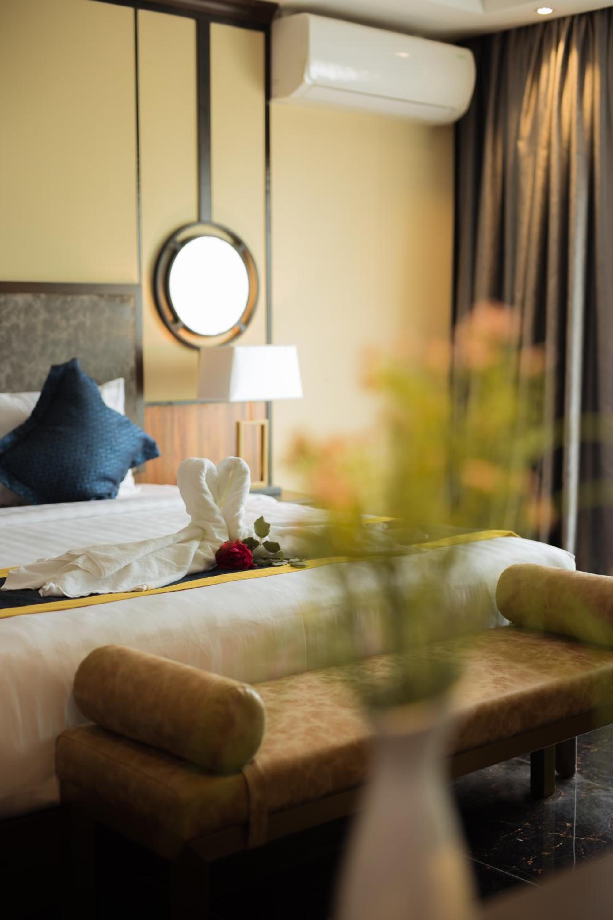 Suite with Spa Bath