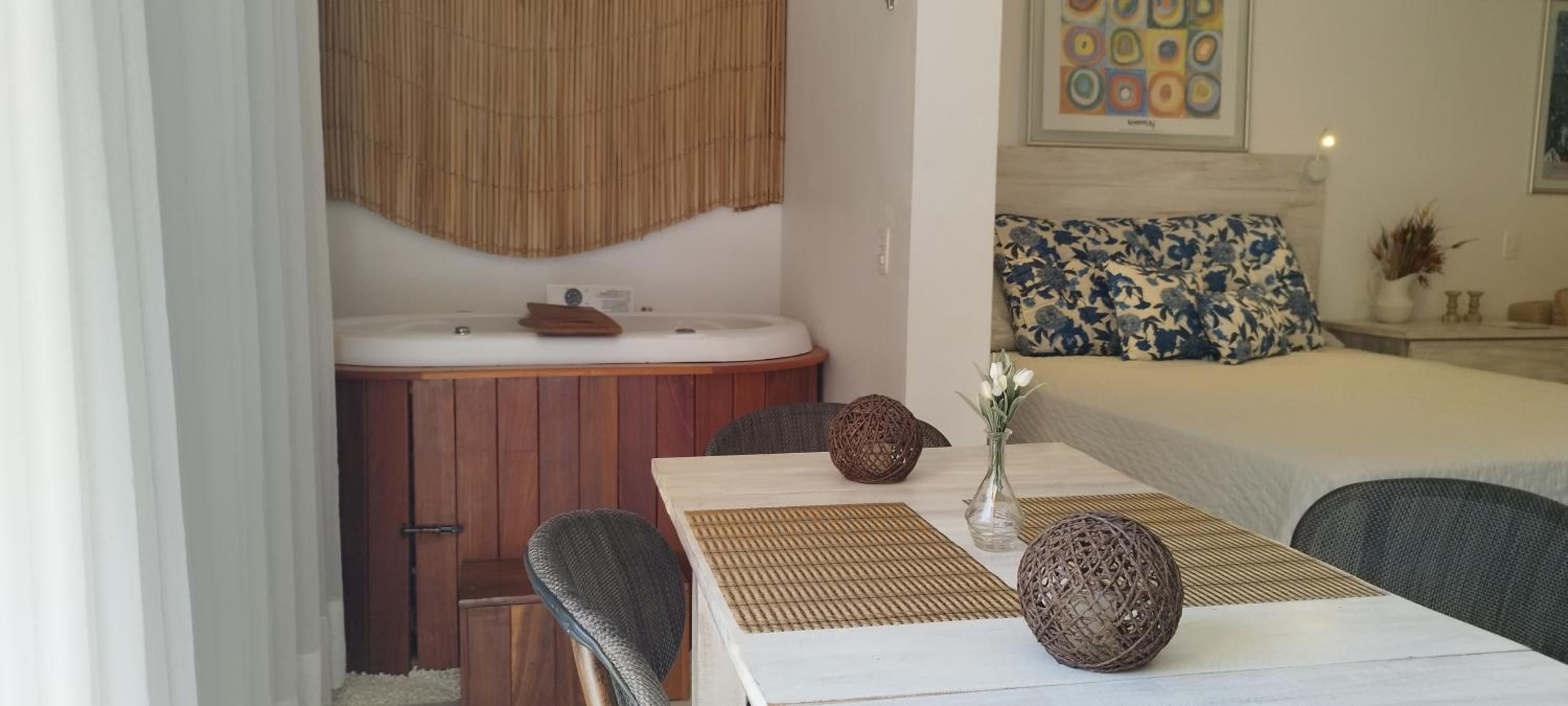 Studio with Spa Bath photo 1