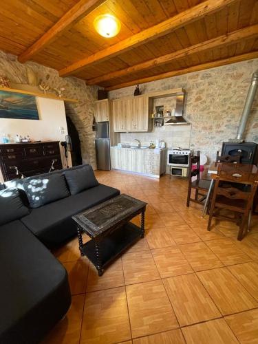 Two-Bedroom Apartment - Photo 22