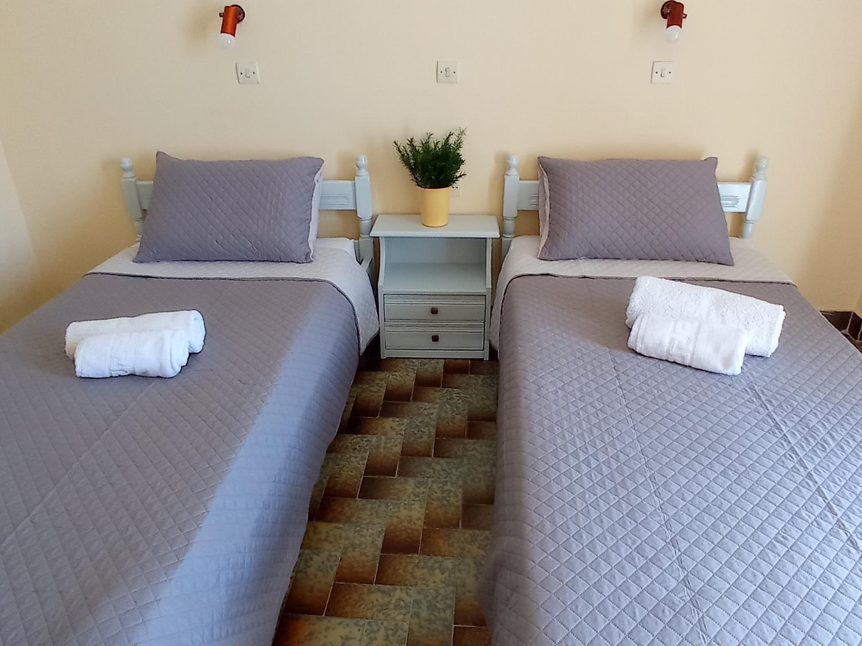 Economy Twin Room