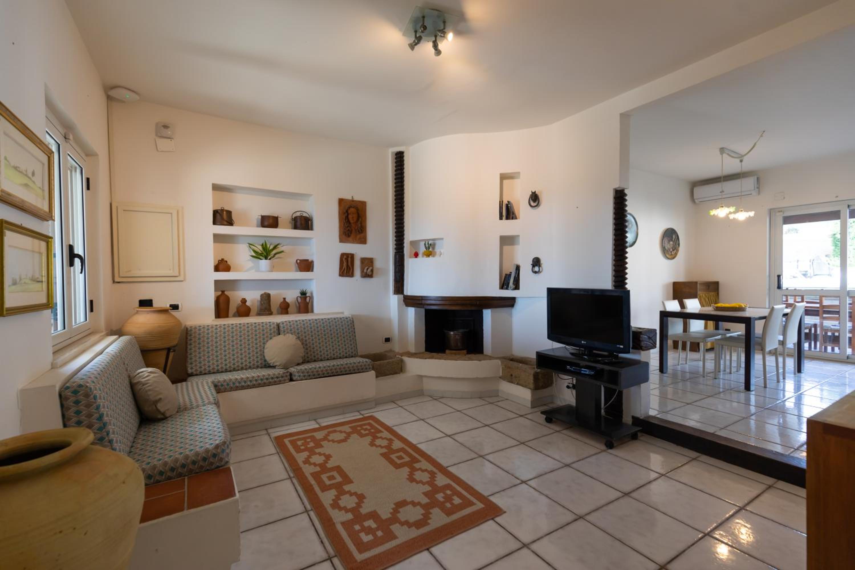 Apartment with Pool View 